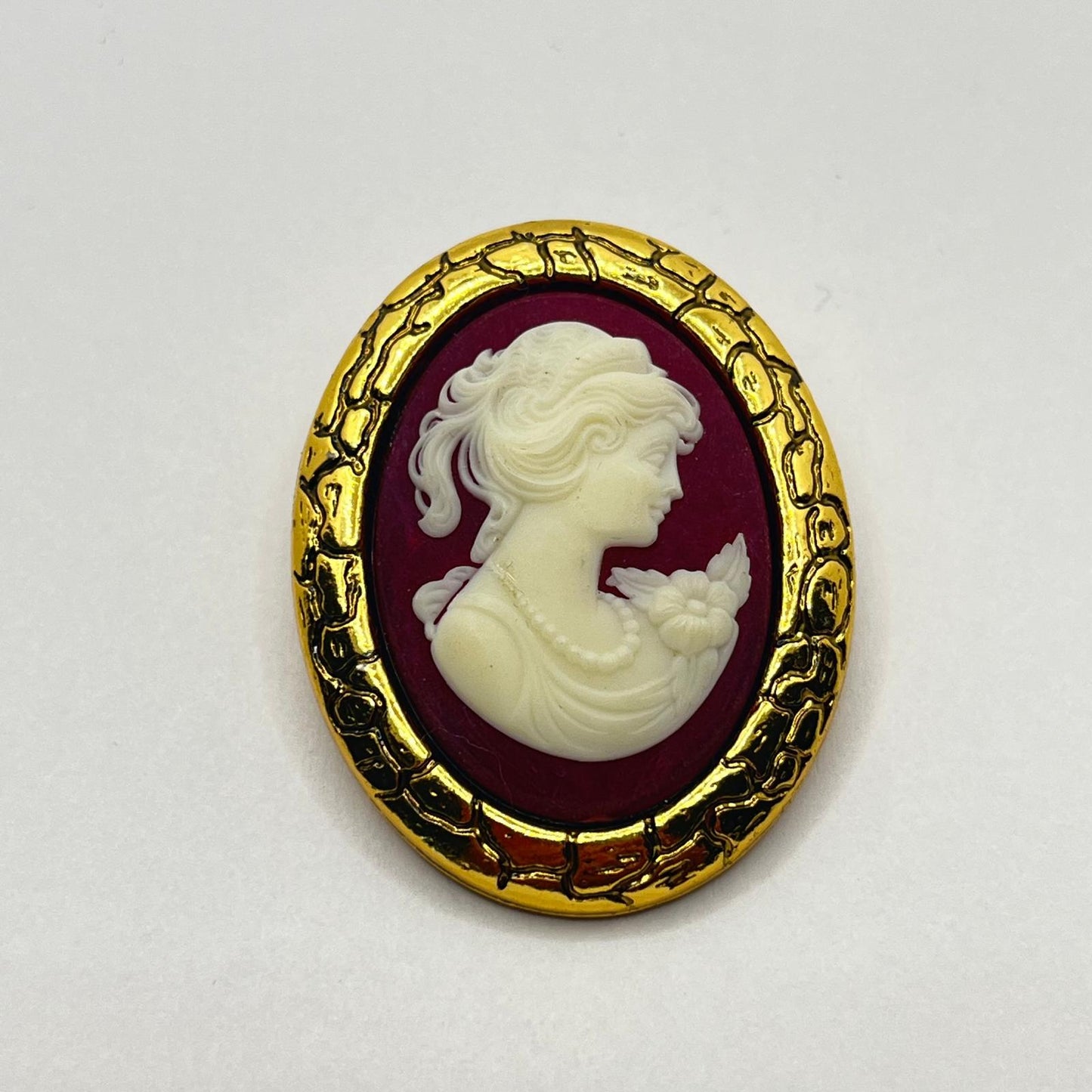 2450 Vintage Kamee Cabochon Schalhalter 39mm
