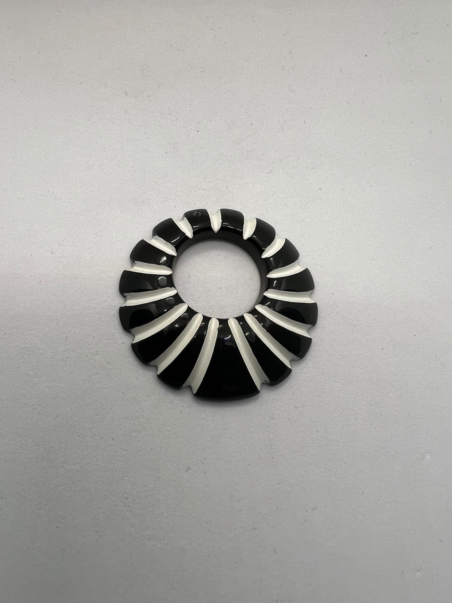 1201 Vintage Filigren Anhänger 41mm