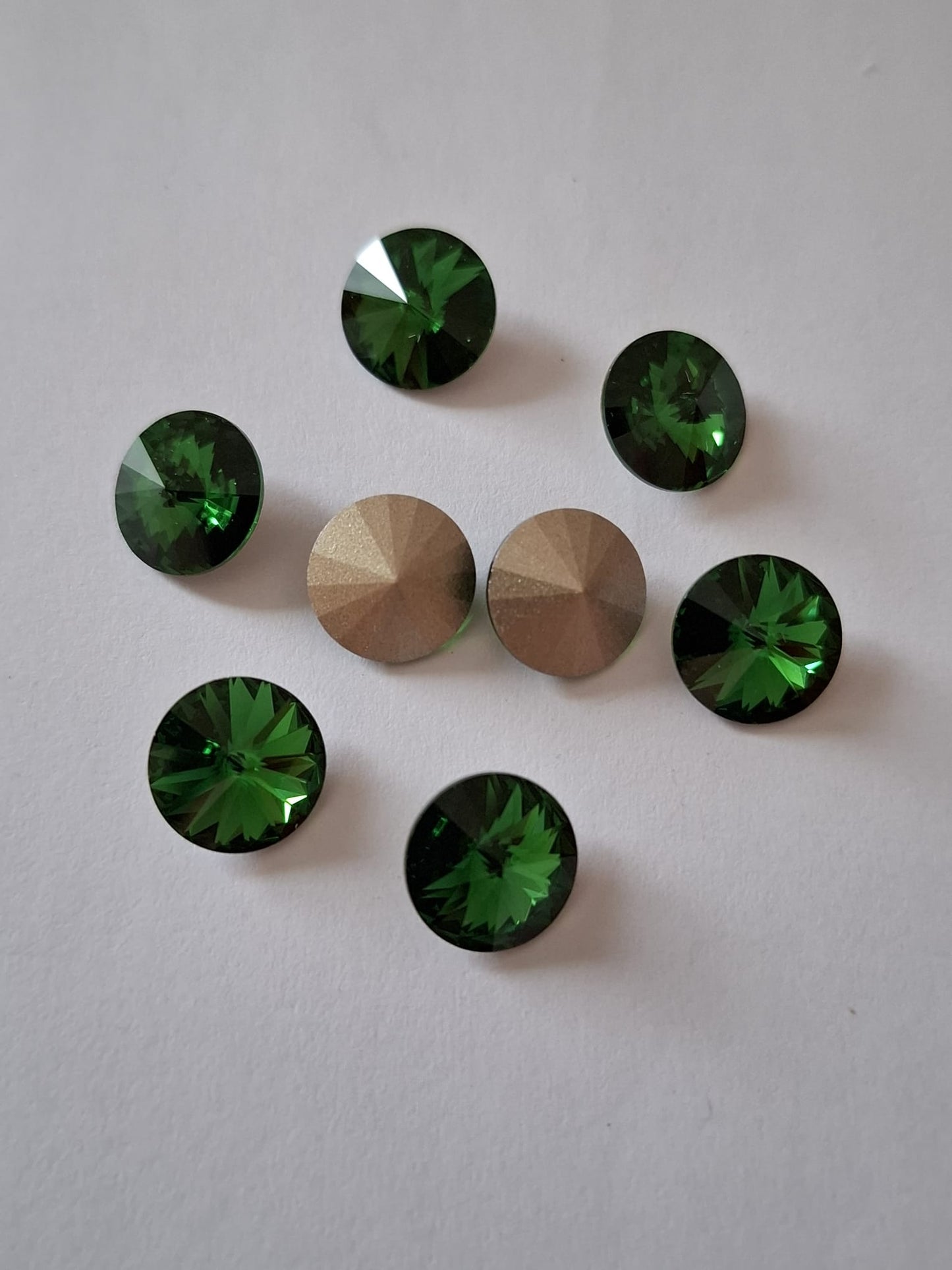 Swarovski® Rivoli Dark Moss Green 10mm