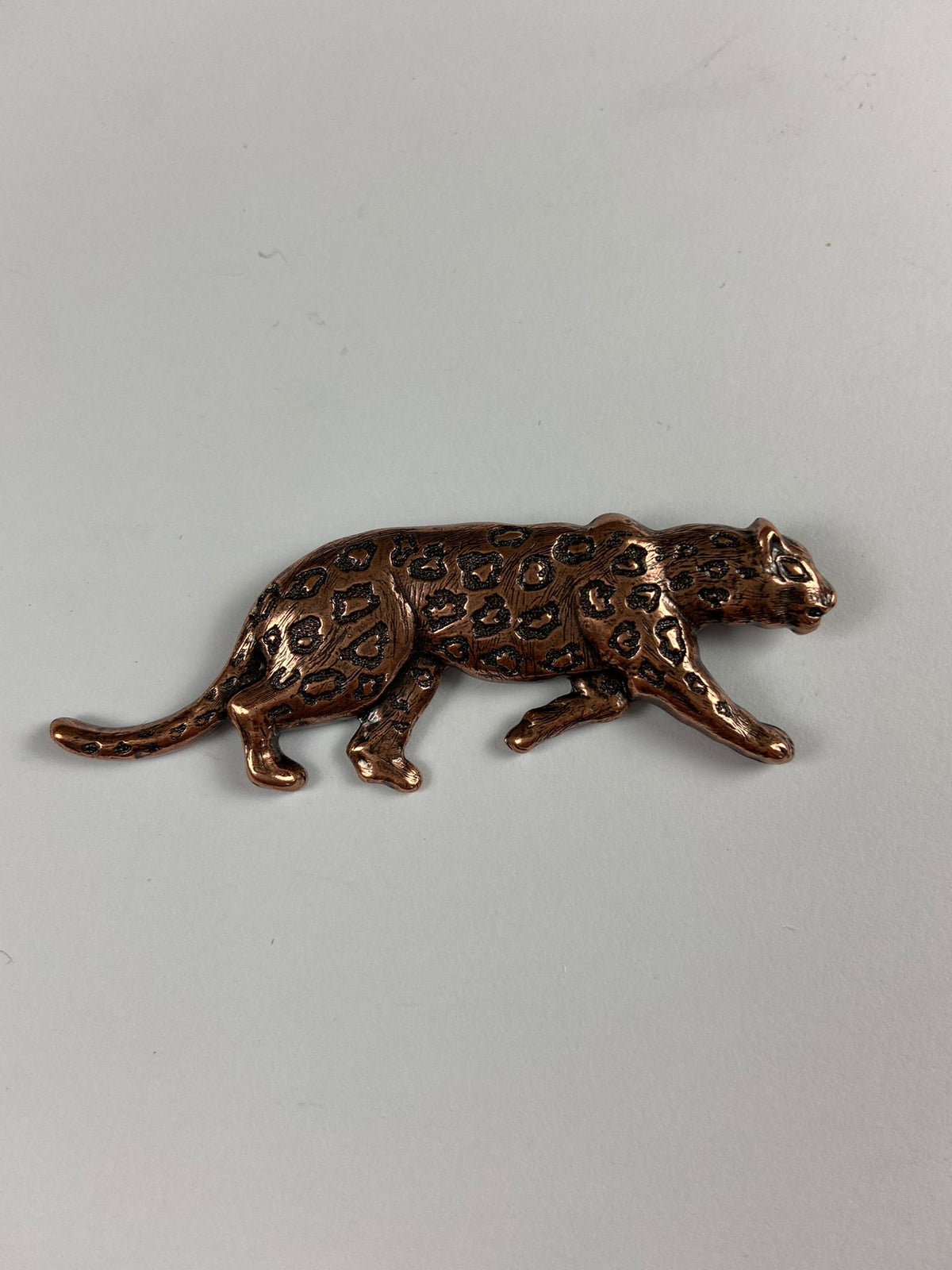 8126 Vintage Leoparden-Brosche 62,7x21,2mm