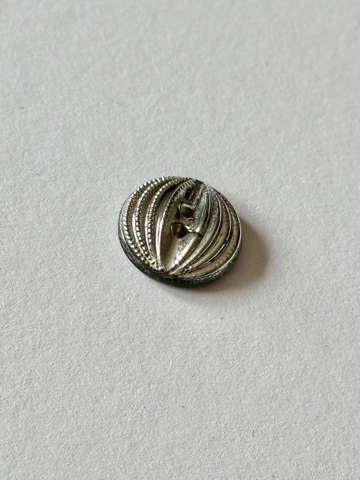 4501 Vintage Kunststoff Knöpfe 13mm