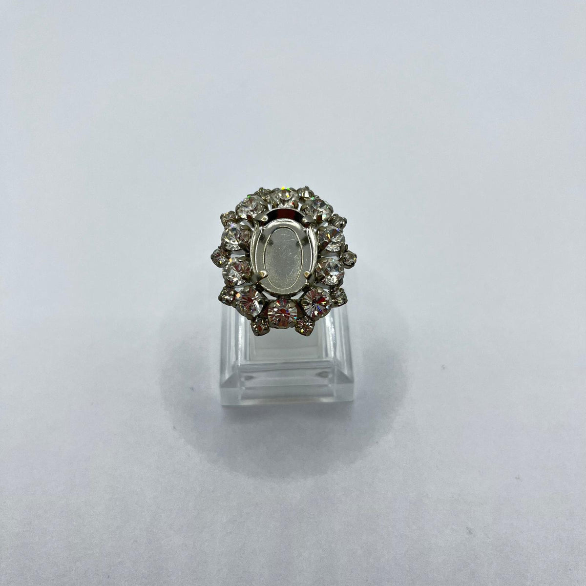 9654 Vintage Swarovski Kristallen halb gefüllt Ring 29mm