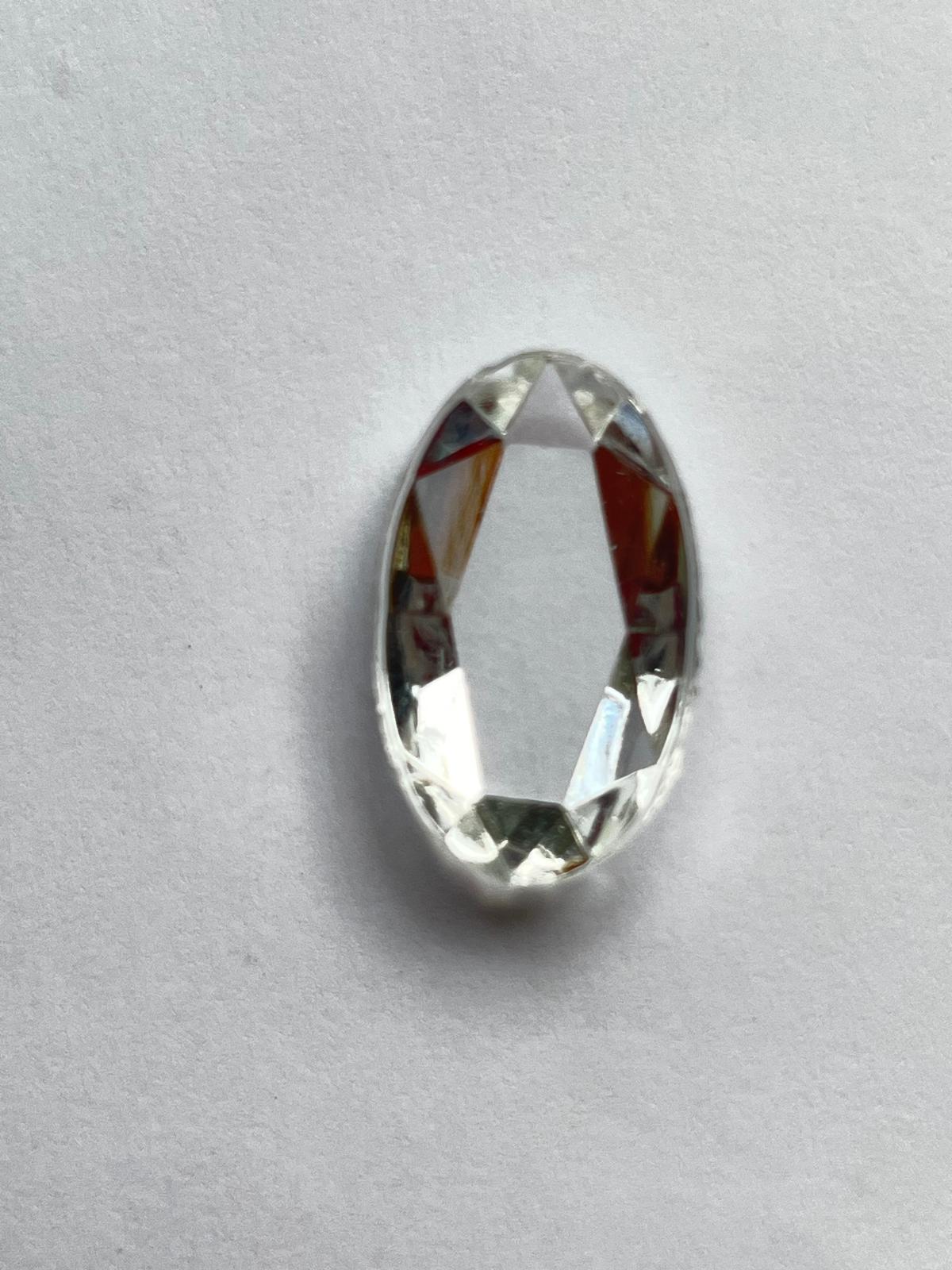 5833 Vintage Kunststoff Oval Crystal Cut Cabochon 25mm