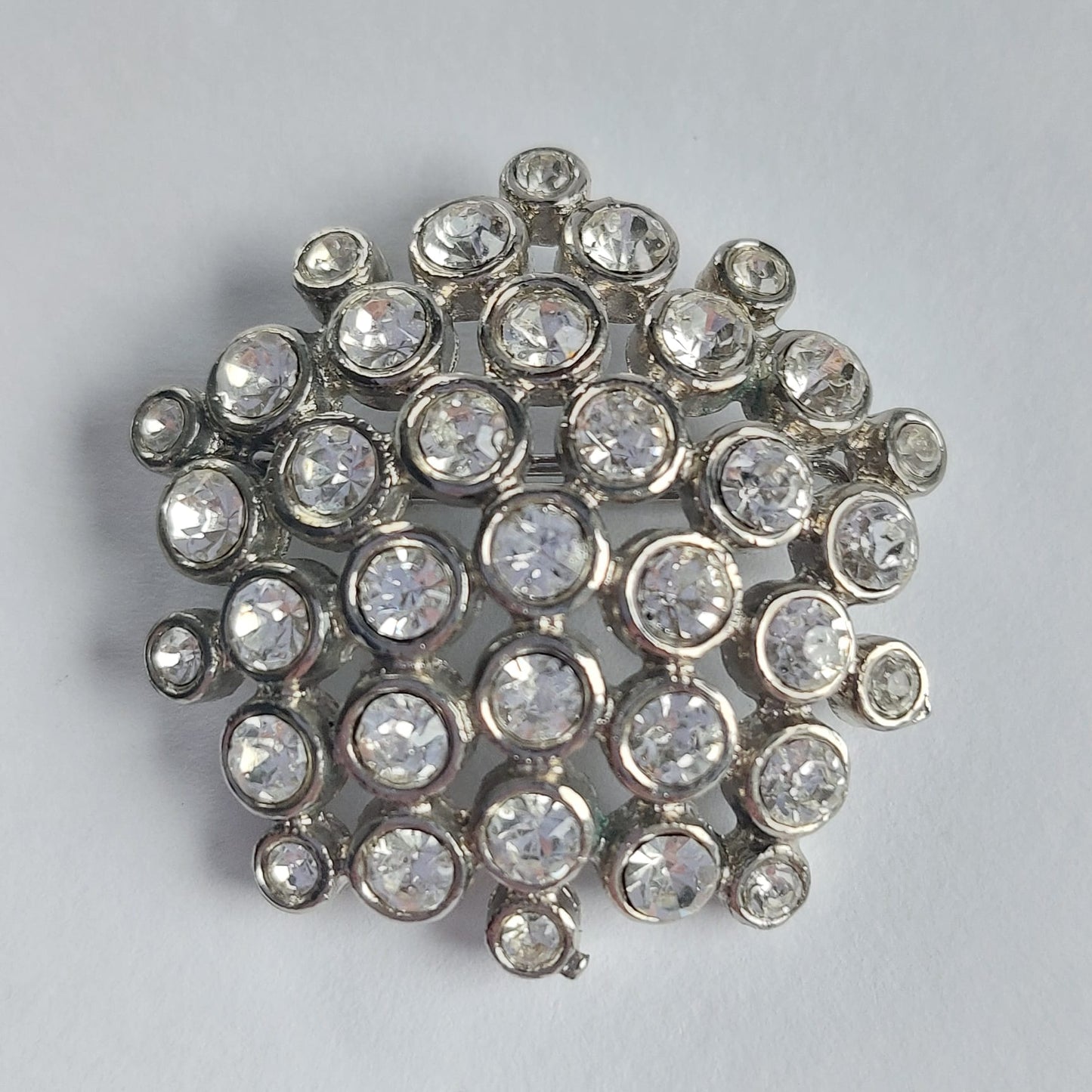8080 Vintage Brosche mit Swarovski-Kristallen 30mm