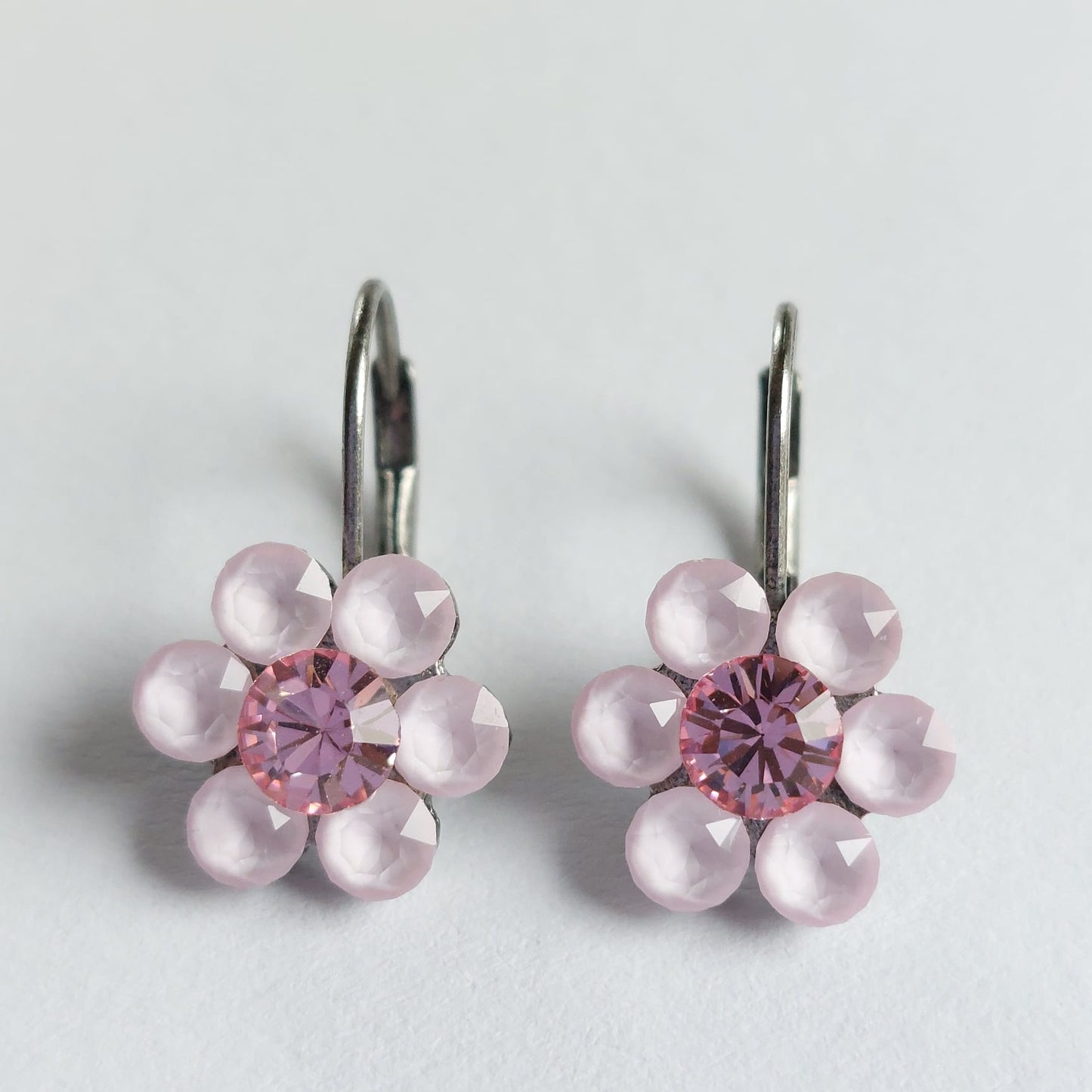 3629 Vintage Ohrringe mit Swarovski Kristallen 20mm