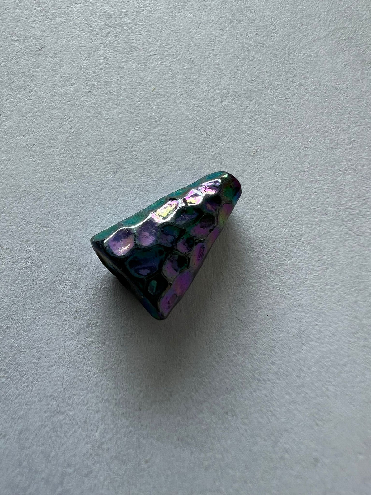 5753 Vintage Acryl Perlen Lila AB 13mm