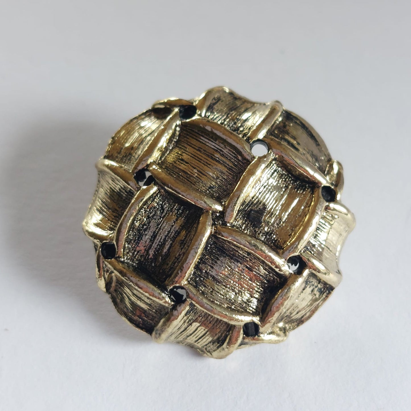 4121 Knopfe mit Swarovski Kristallen 23mm