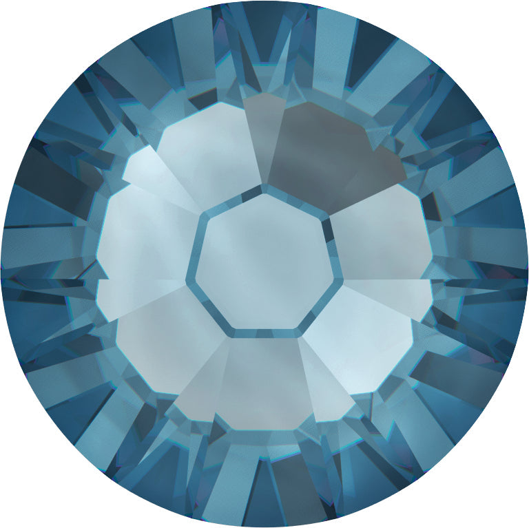Swarovski® Nail Crystals Flat Rund Denim Blue SS30