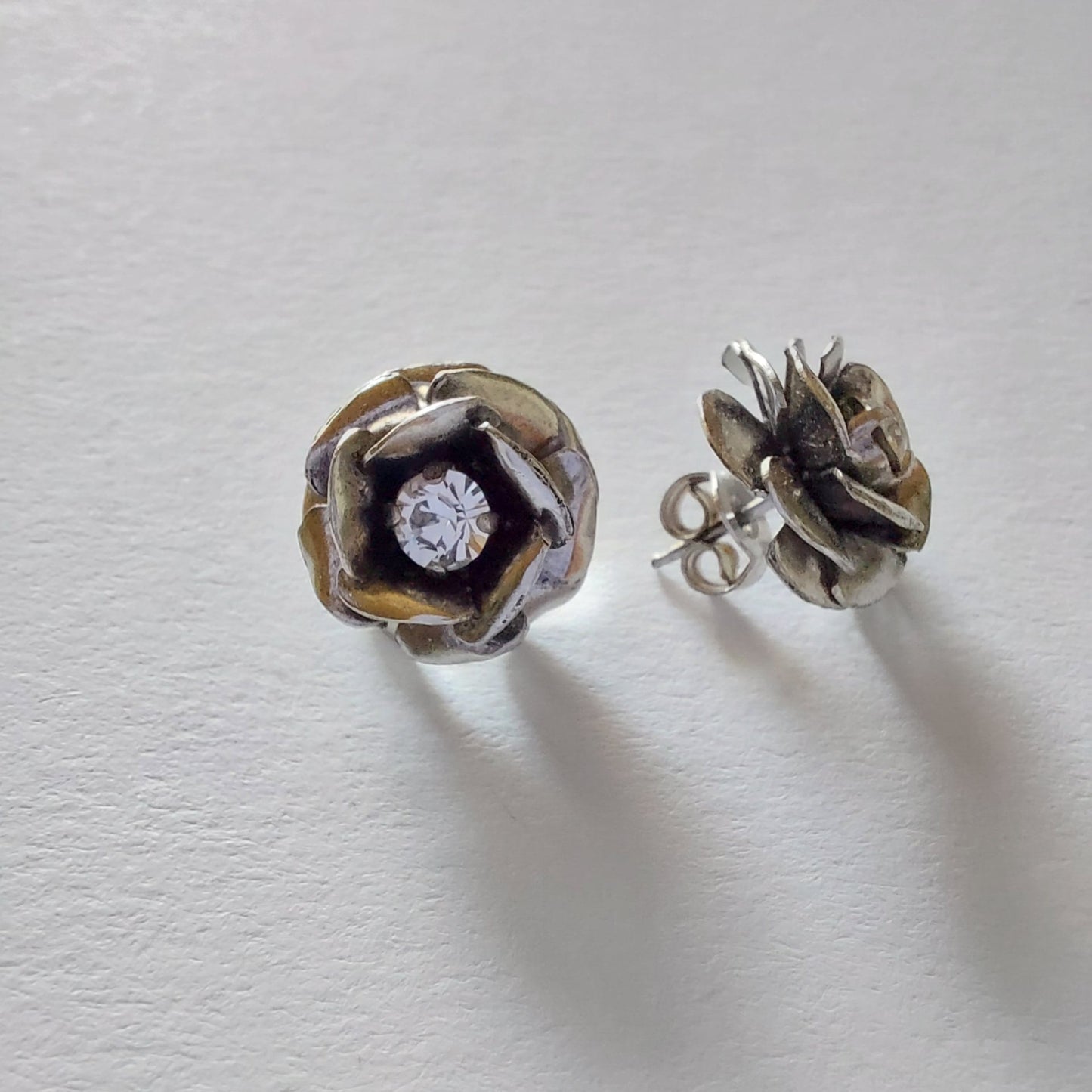3332 Vintage-Ohrringe mit Swarovski Kristallen 14mm