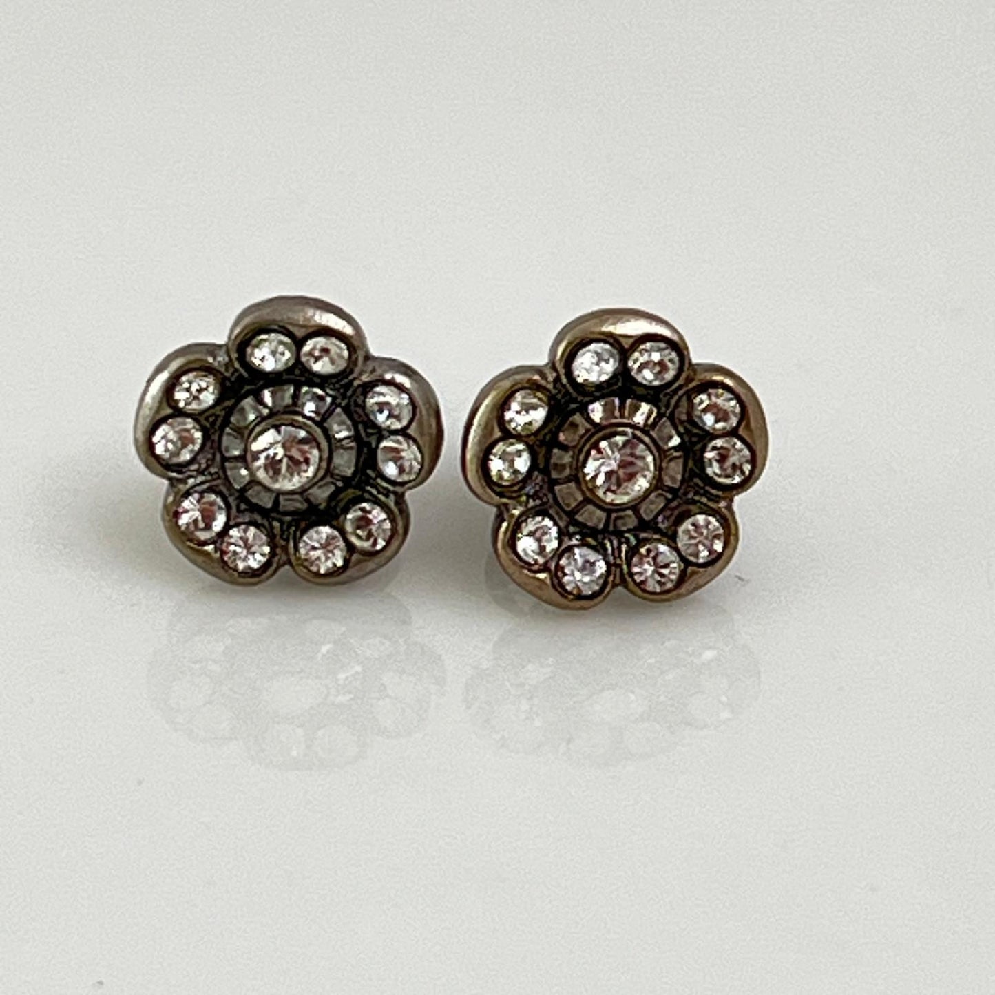 30371 Vintage Swarovski Kristallen Ohrstecker 9mm