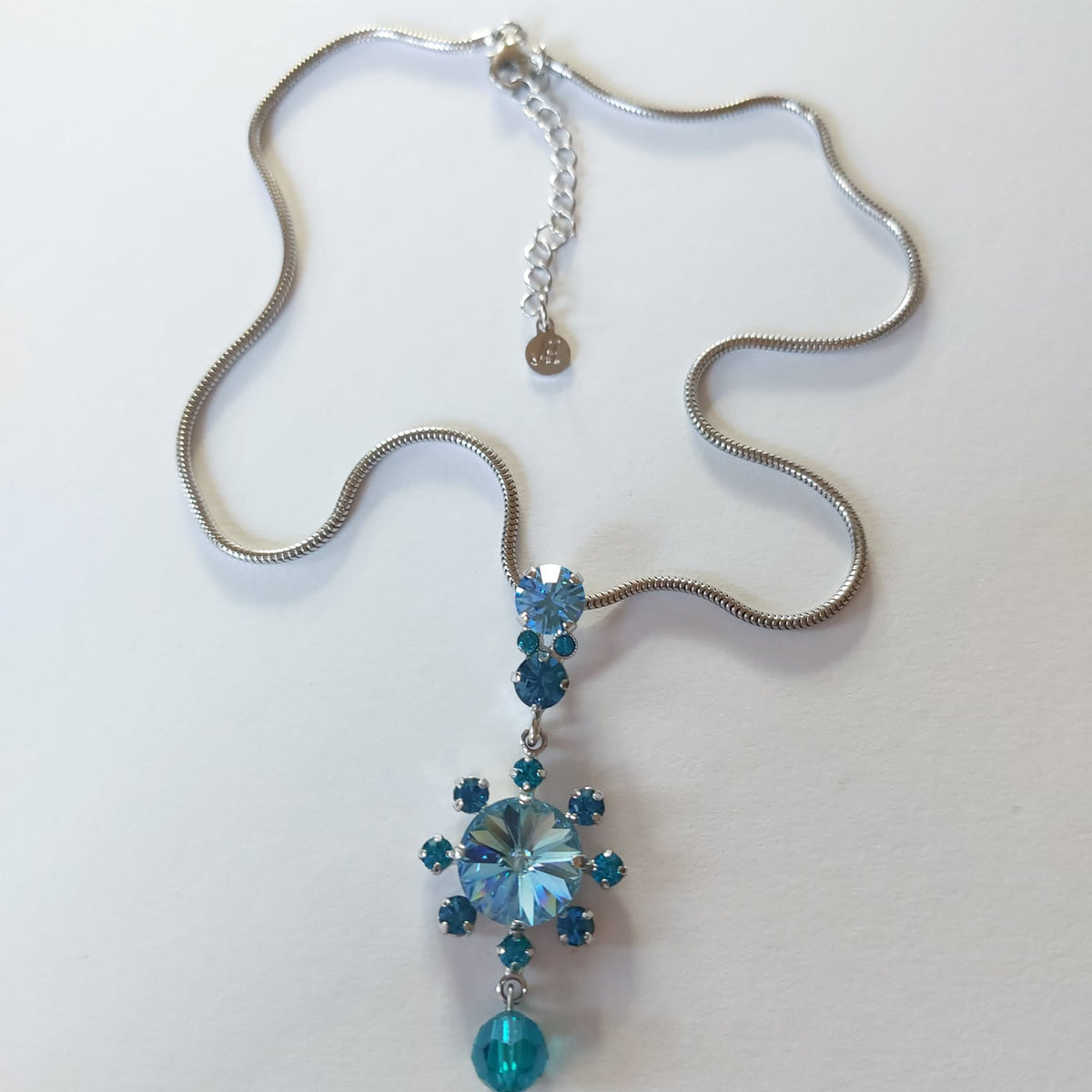 6932 Vintage Necklace made with Swarovski Kristallen