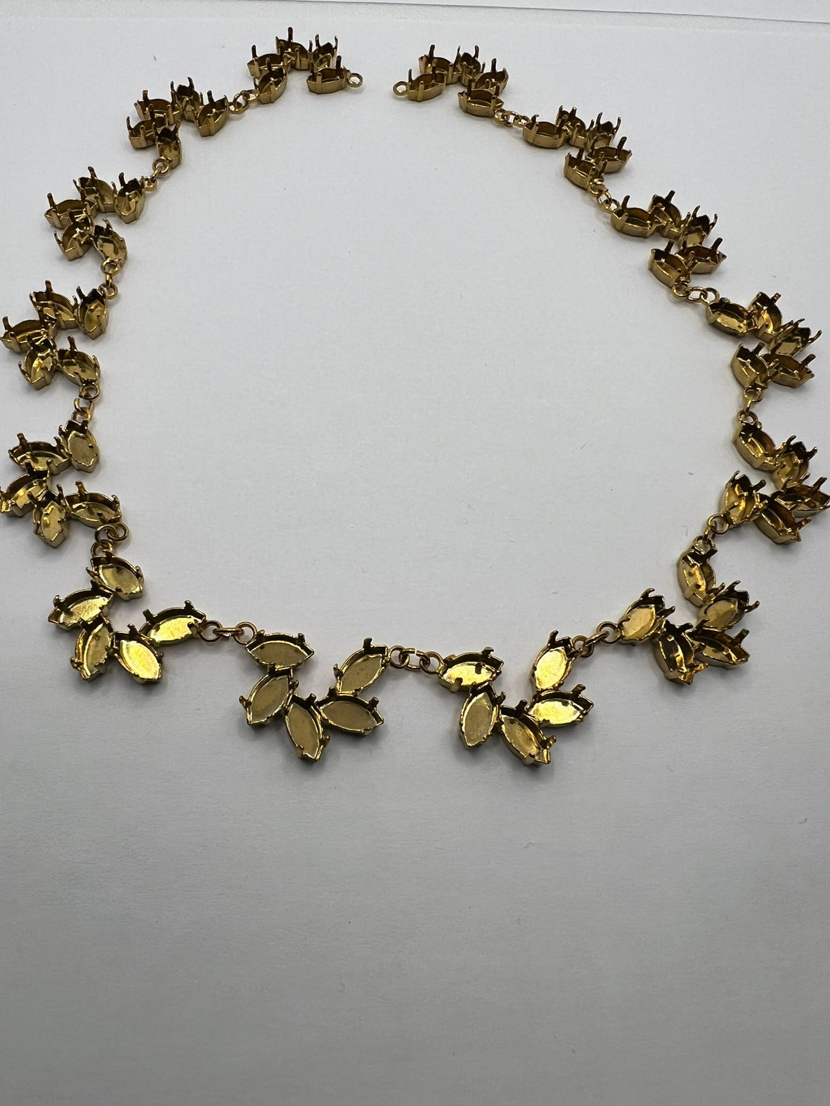 6383 Vintage Leerer DIY Collier zum Befüllen mit Swarovski Kristallen 37cm