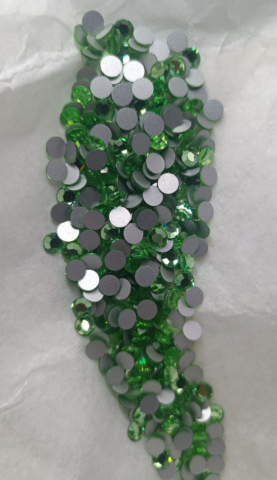 Swarovski® Nail Crystals Vintage Flat Rund Peridot SS20