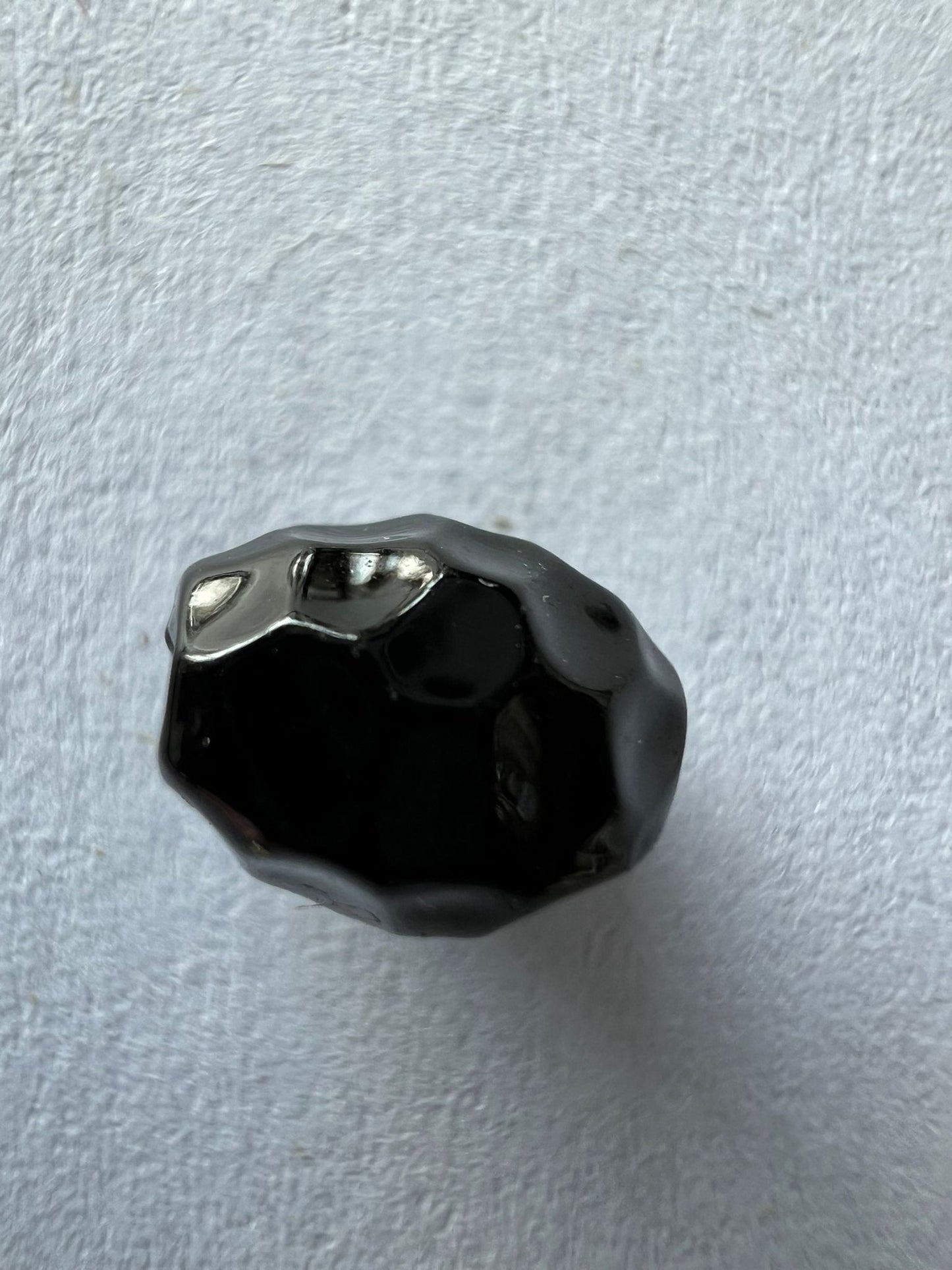 5731 Vintage Acryl Perlen Schwarz 7mm