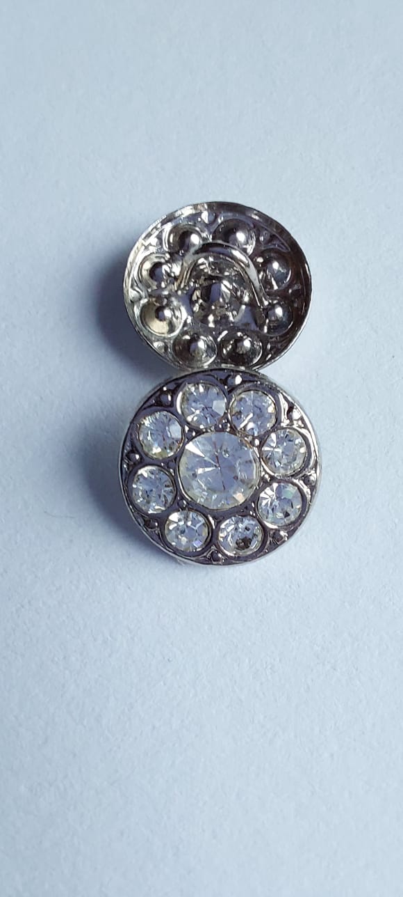 4010 Knöpfe mit Swarovski Kristallen 12mm