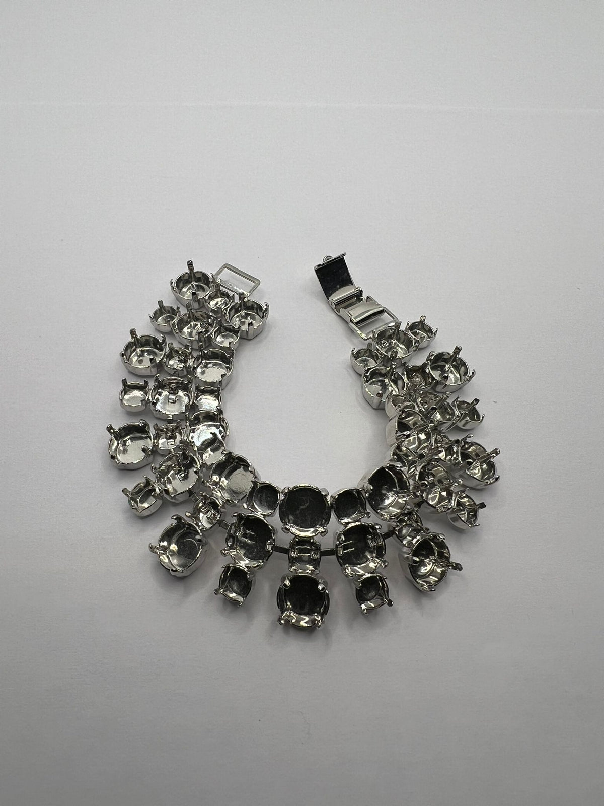 7073 Vintage leerer Armband zum Befüllen mit Swarovski Kristallen 17cm