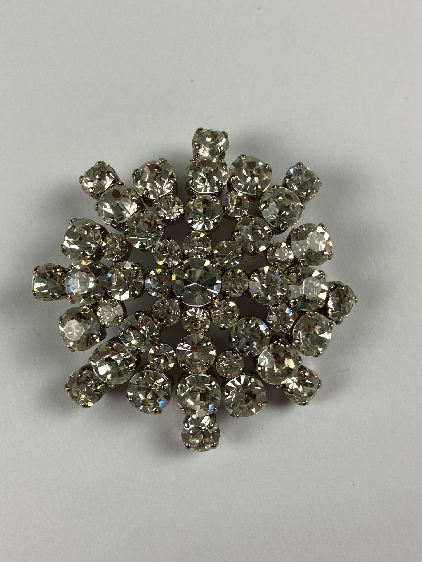 8642 Vintage Swarovski Kristallen Brosche 56mm