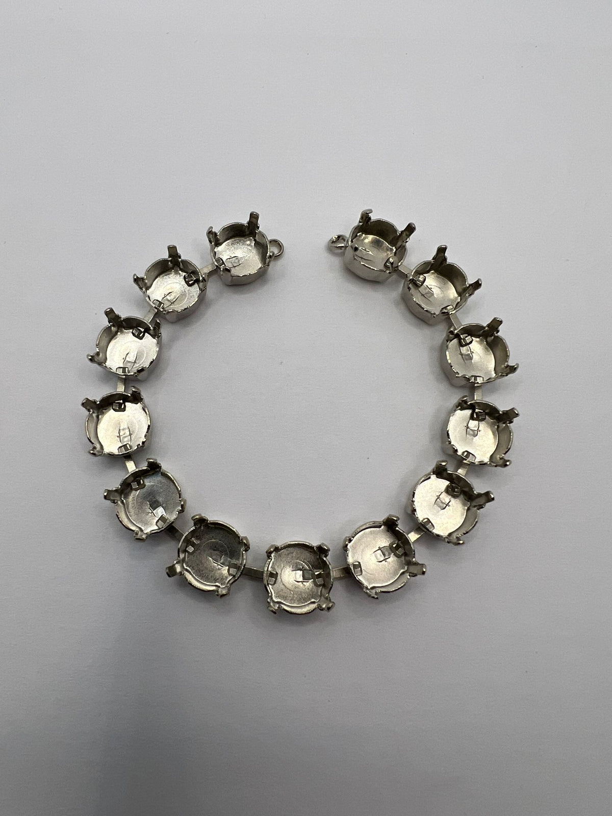 7079 Vintage leerer Armband zum Befüllen mit Swarovski Kristallen 16cm