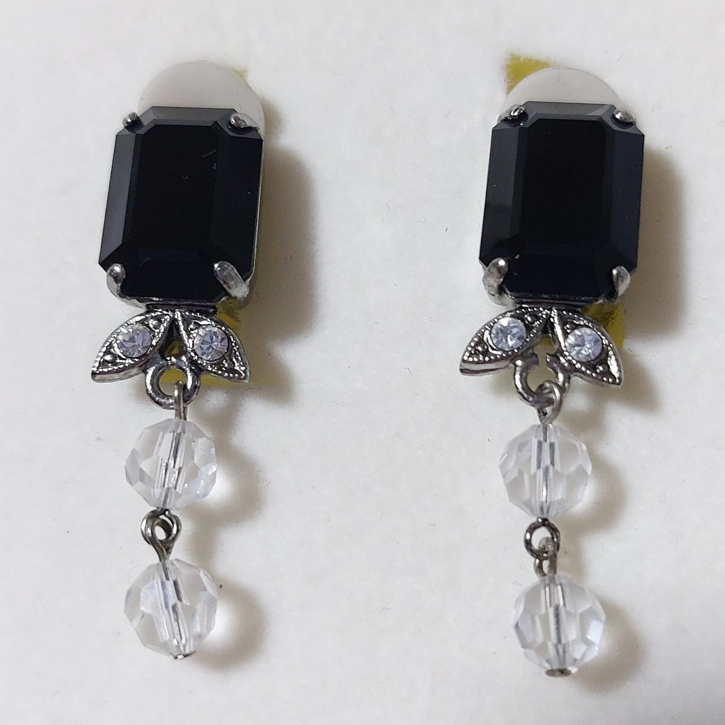 3681 Vintage Ohrclips mit Swarovski Kristallen 35x10mm