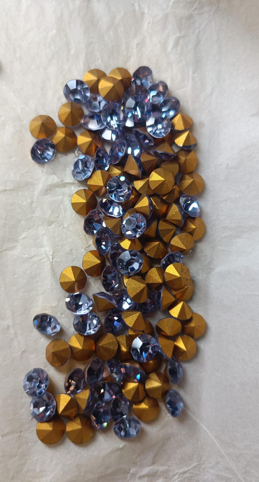 Swarovski® Chaton Vintage Alexandrite Gold Foiled SS29