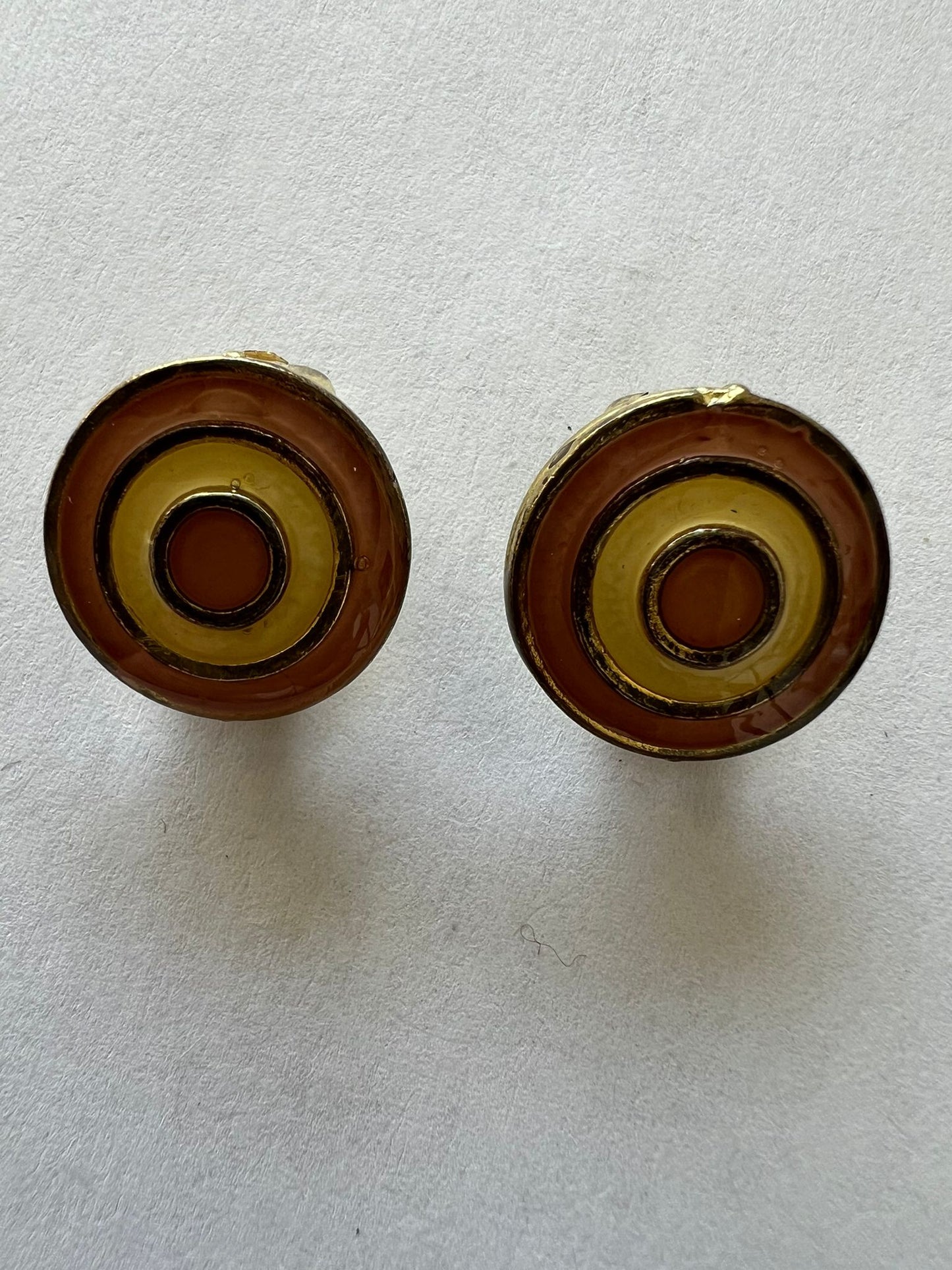 3010 Vintage Emaille Ohrclip 17mm