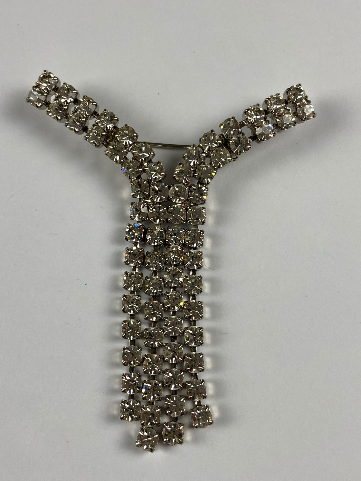 8670 Vintage Swarovski Kristallen Brosche 93mm