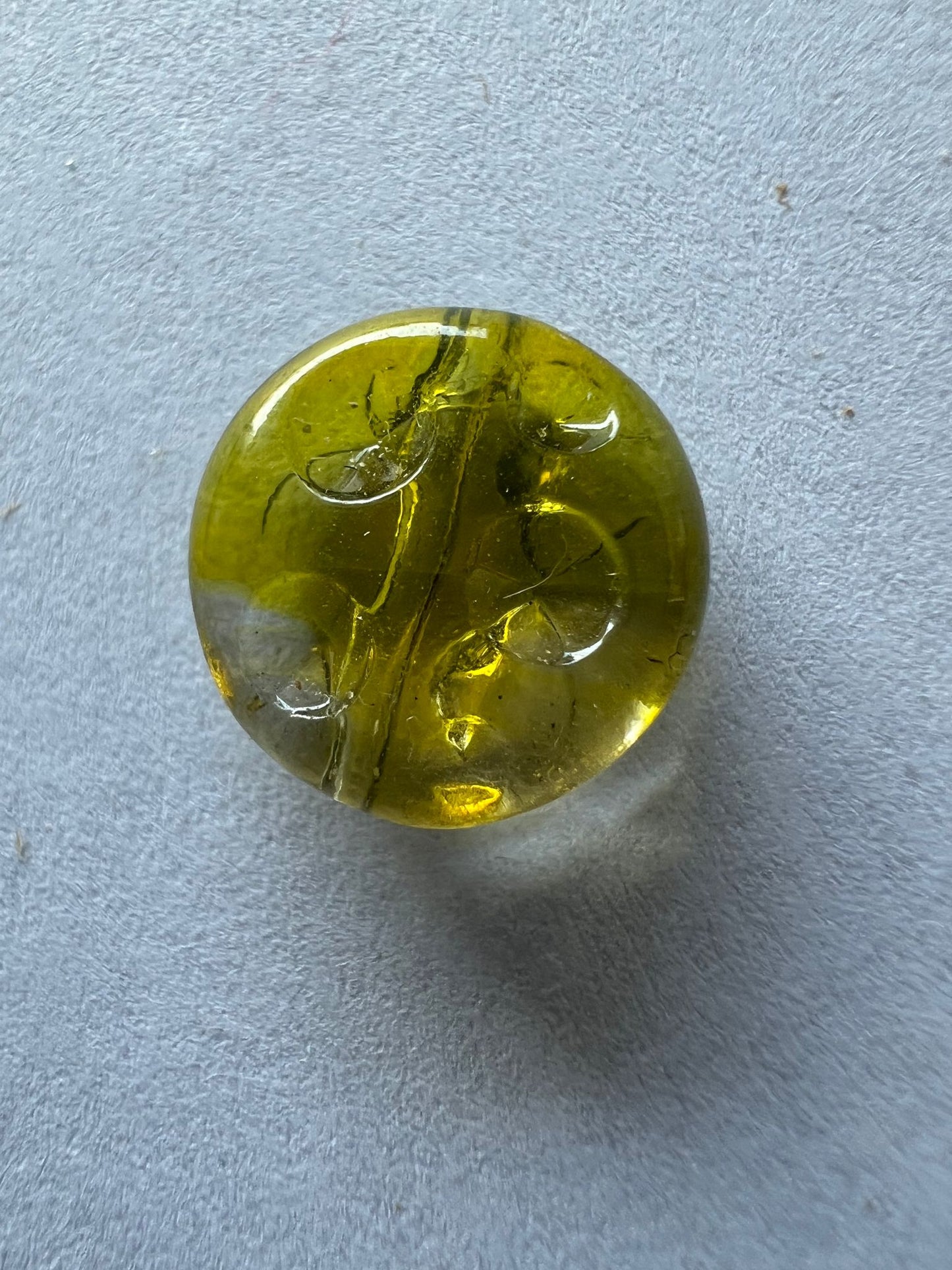 5680 Vintage Acryl Perlen Klar Jonquil 11mm