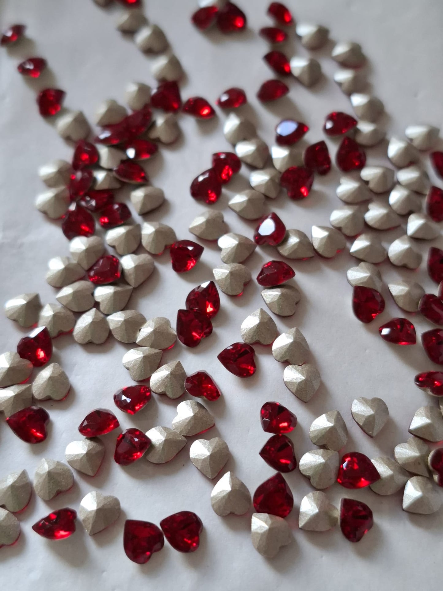 Swarovski® Fancy Antique Heart Siam 5mm