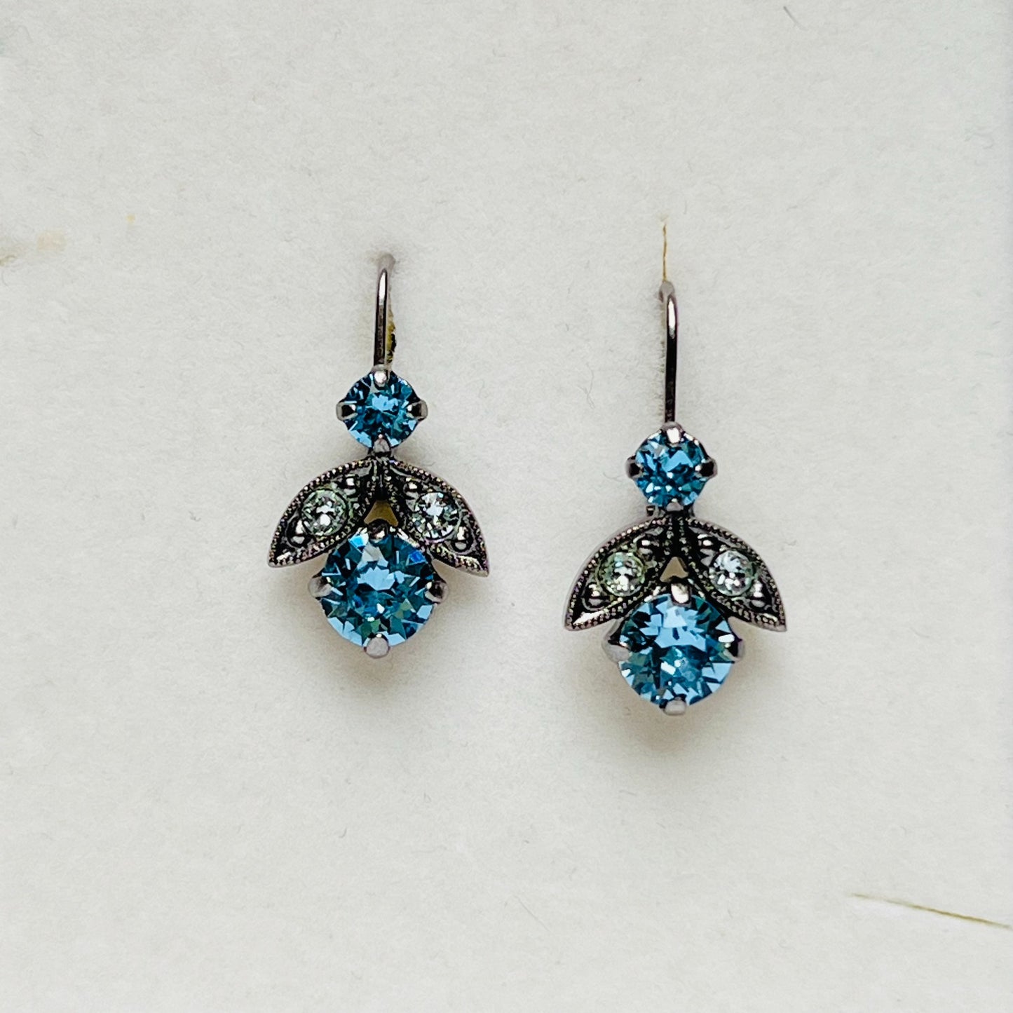 3937 Vintage Earring mit Swarovski Crystals 25mm