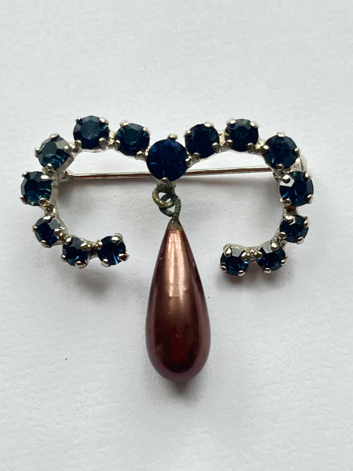 8572 Vintage Swarovski Kristallen Brosche 47mm