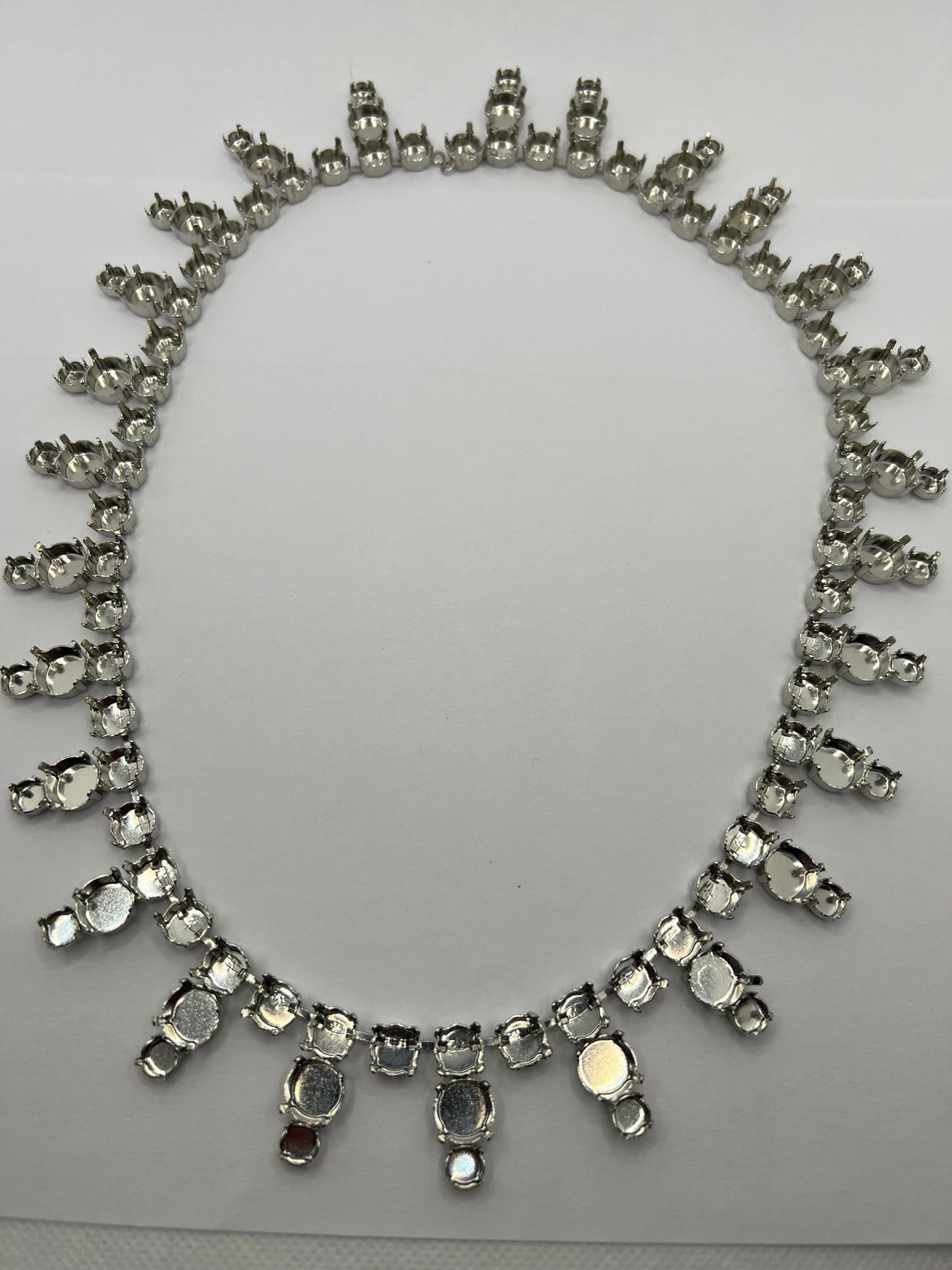 6438 Vintage leerer Halskette zum Befüllen mit Swarovski Kristallen 54cm