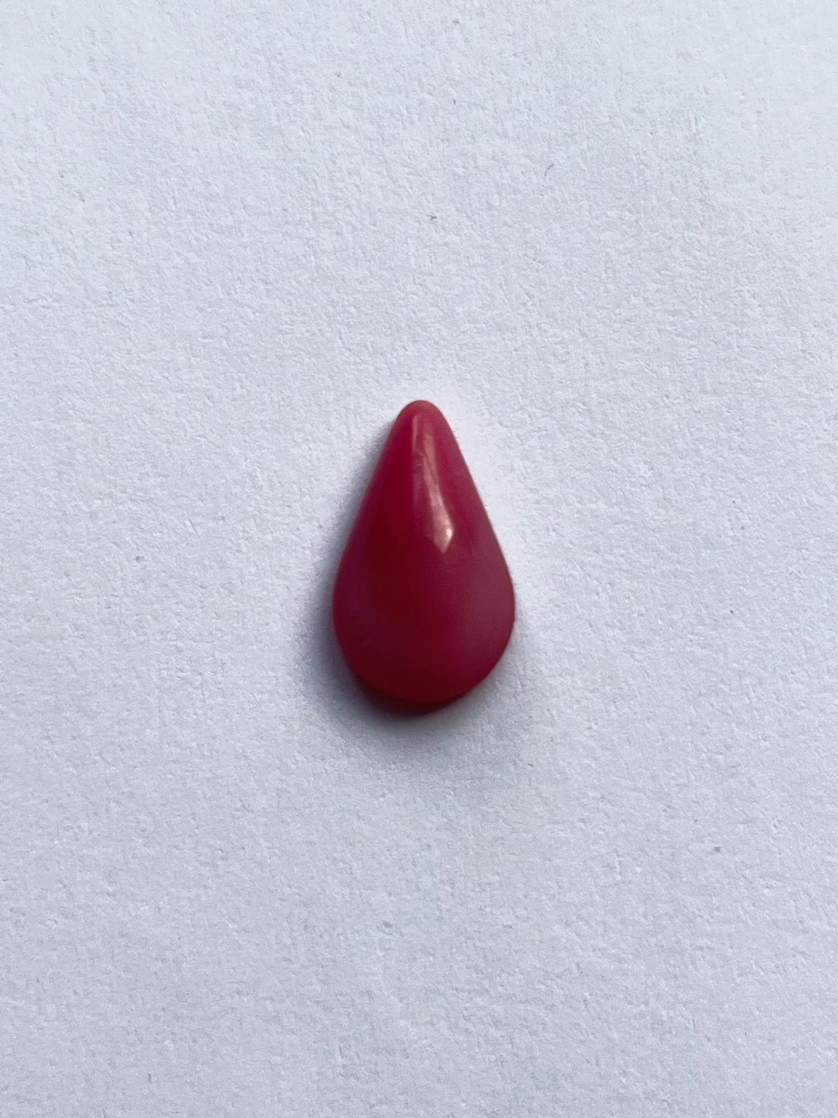 5805 Vintage Kunststoff Tropfen Cabochon 18mm