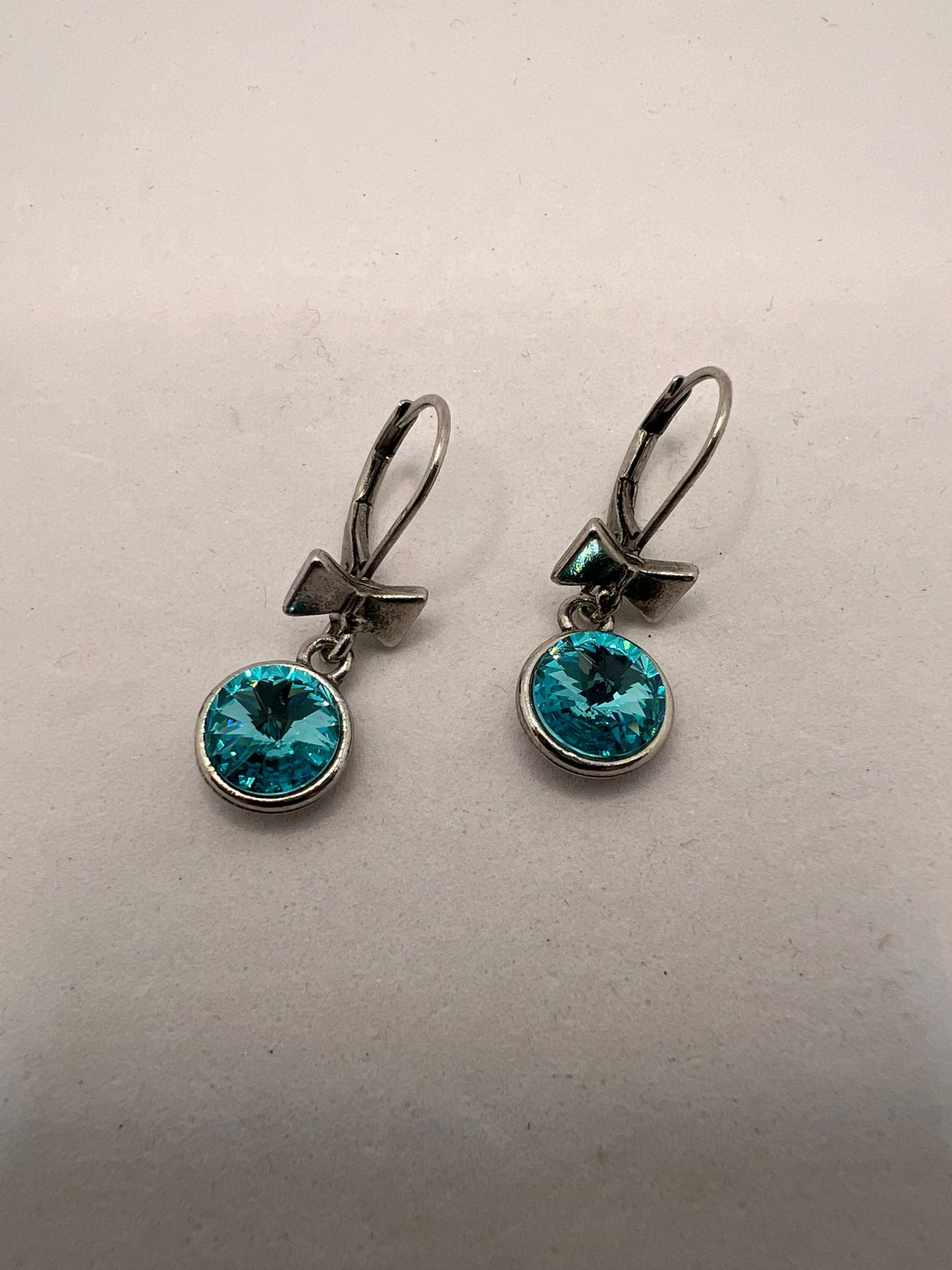 30619 Vintage Swarovski Kristallen Ohrhanger 9mm