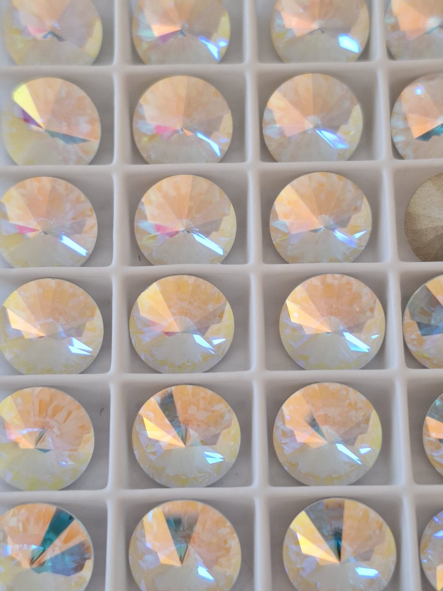 Swarovski® Rivoli Aurore Boreale 12mm