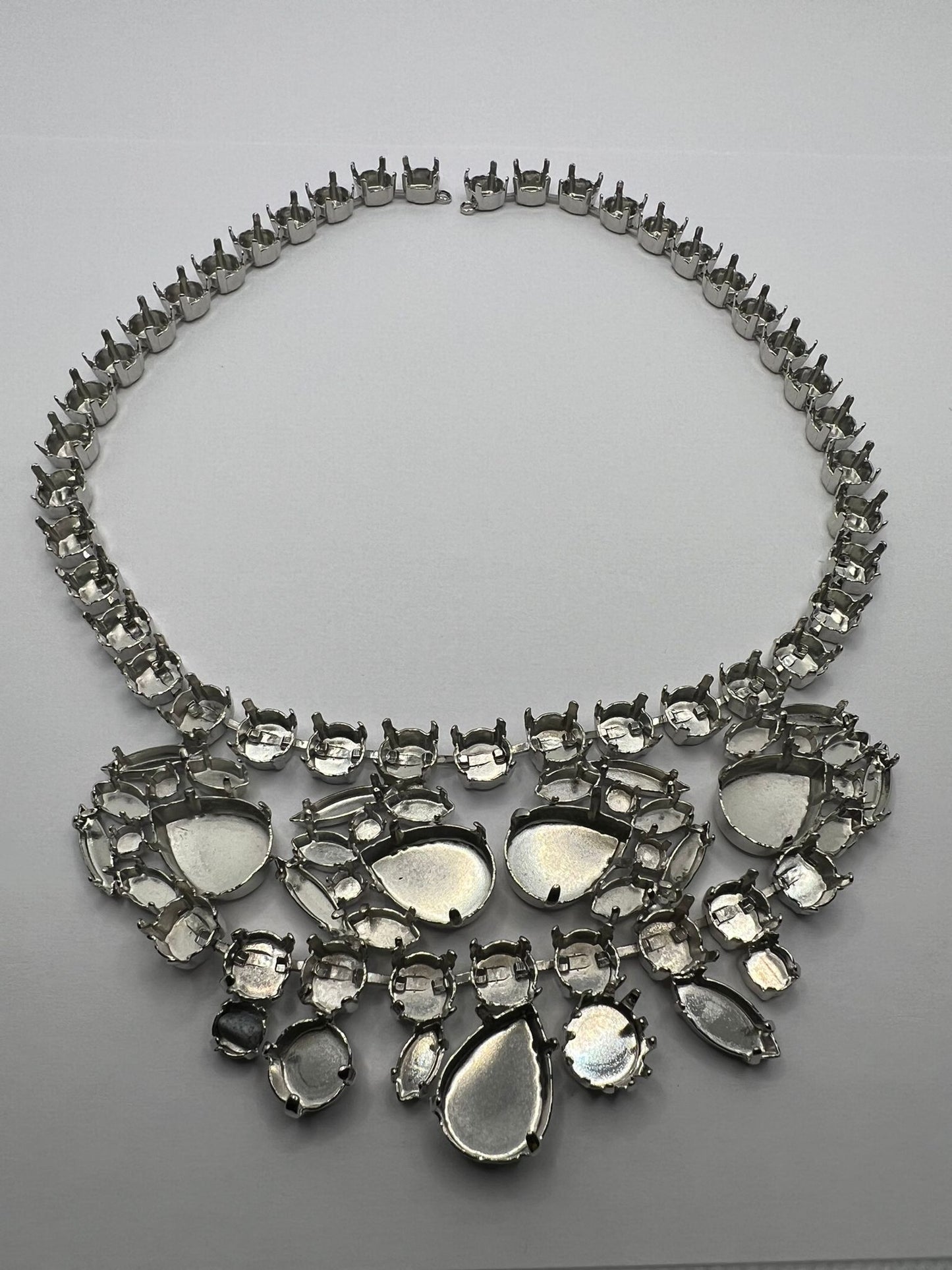 6390 Vintage Leerer DIY Collier zum Befüllen mit Swarovski Kristallen 41cm