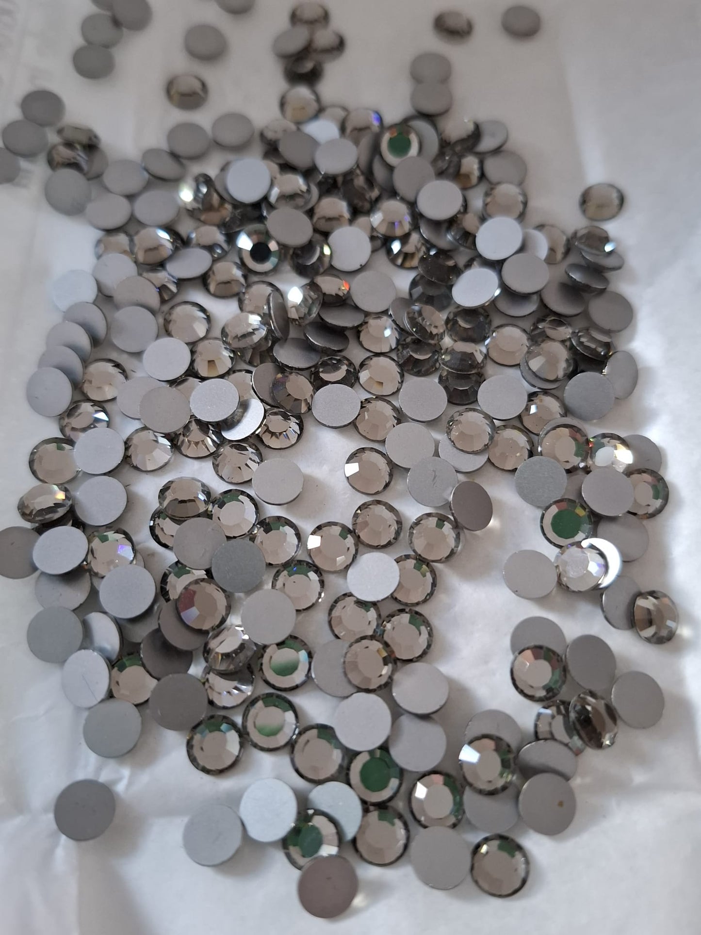 Swarovski® Vintage Flatback Black Diamond Silver Foiled SS30