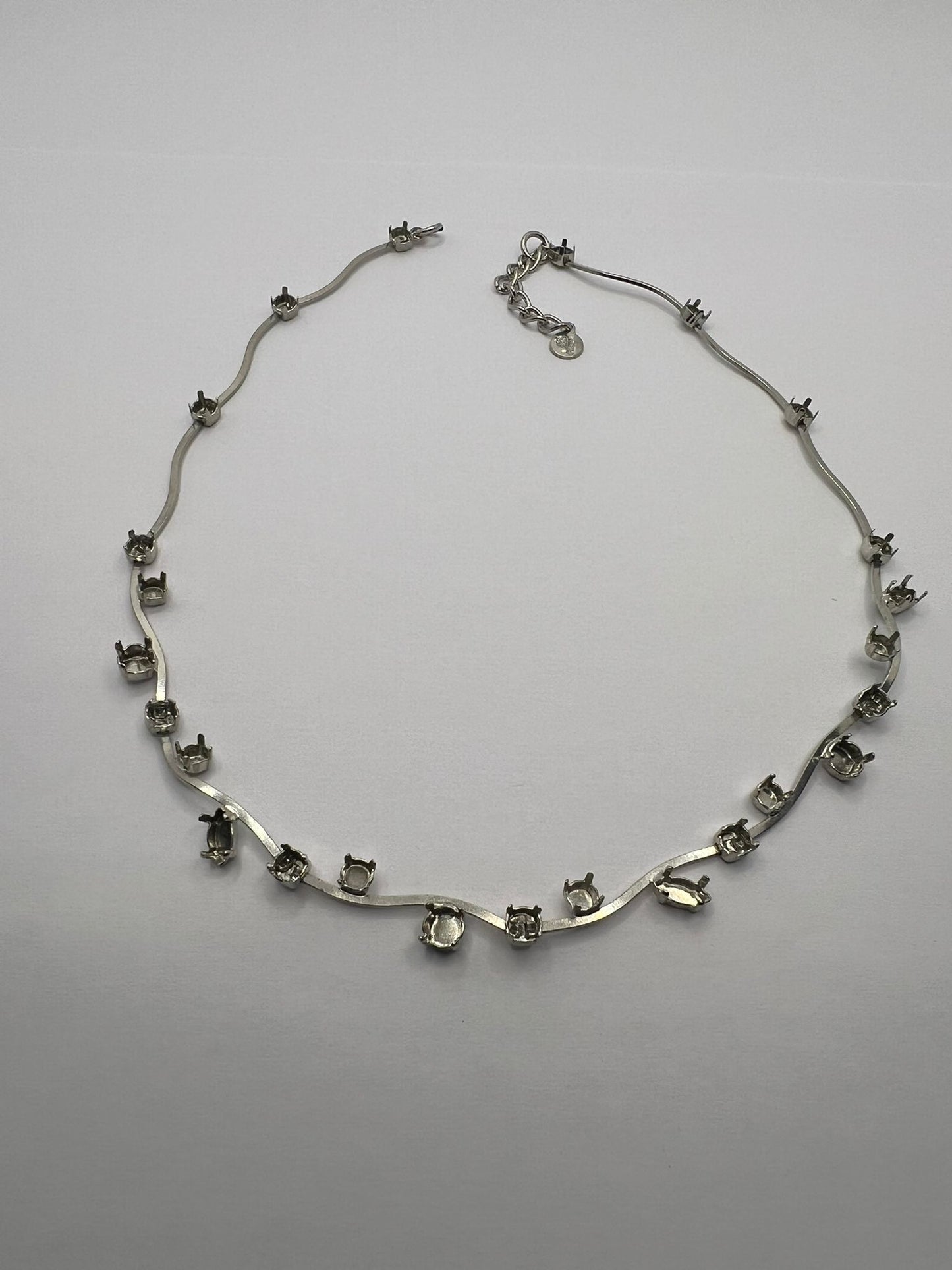 6394 Vintage leerer DIY Collier zum Befüllen mit Swarovski Kristallen 37cm