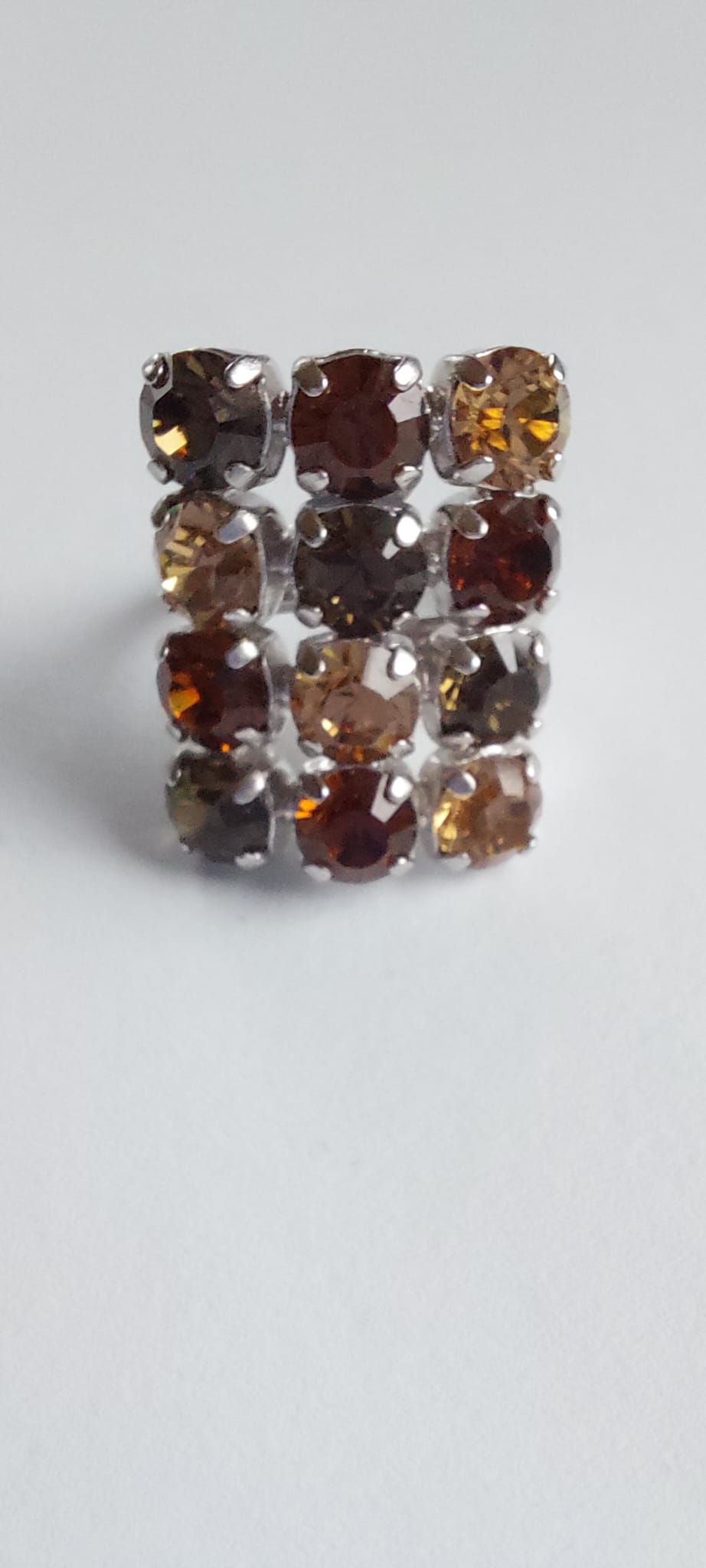 9916 Vintage Ring made with Swarovski Kristallen 25x20mm