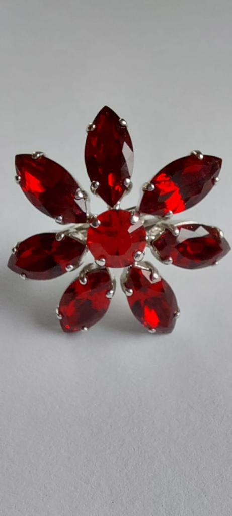 9999 Vintage Ring made with Swarovski Kristallen 35mm