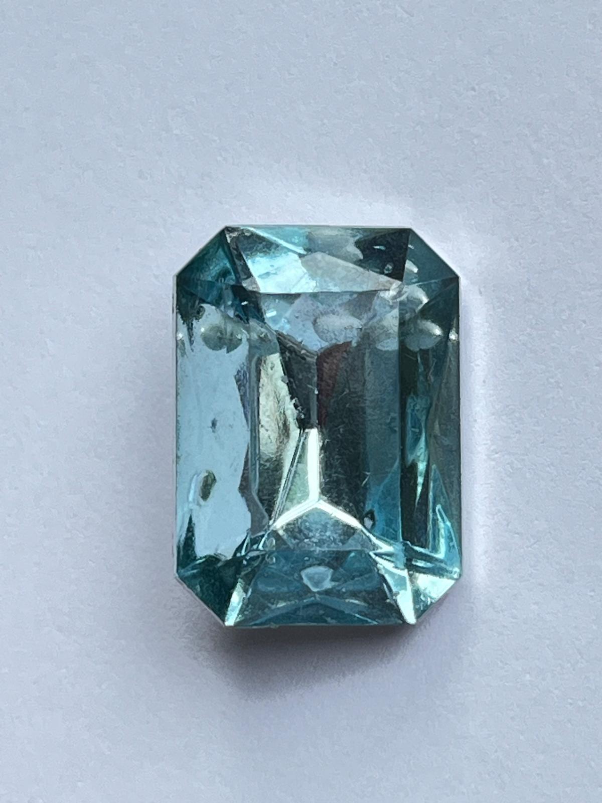 1015 Vintage Octagon Crystal Cut 17mm