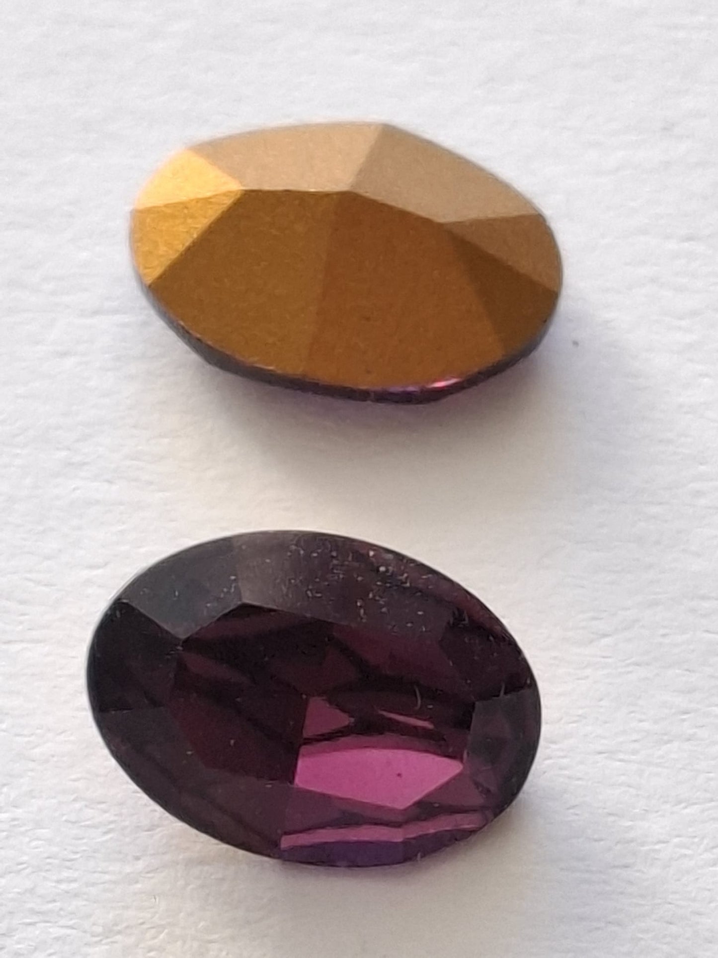 Swarovski® Fancy Vintage Oval Amethyst Gold Foiled 14x10mm