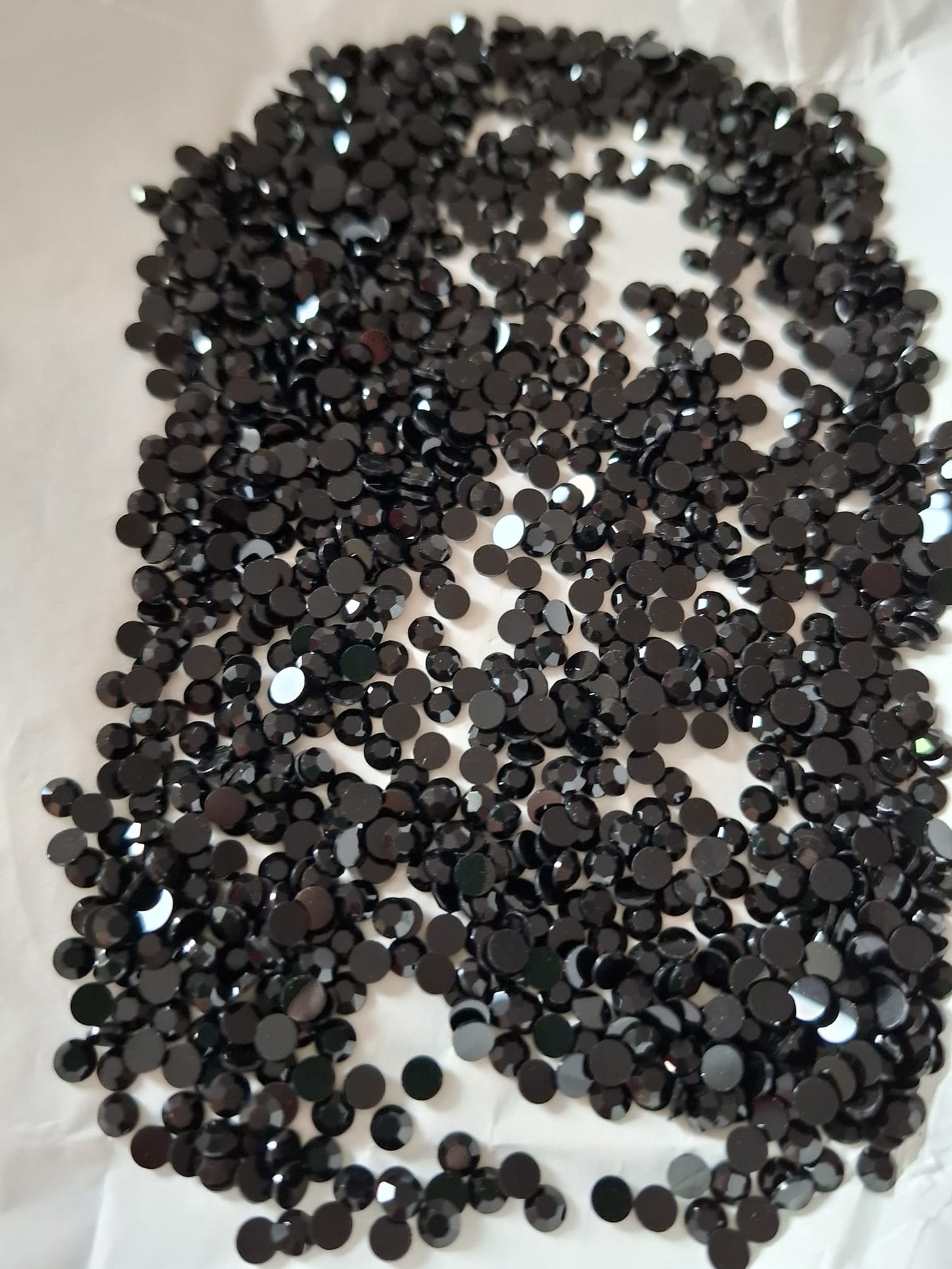 Swarovski® Nail Crystals Vintage Flat Rund Jet Unfoiled SS16