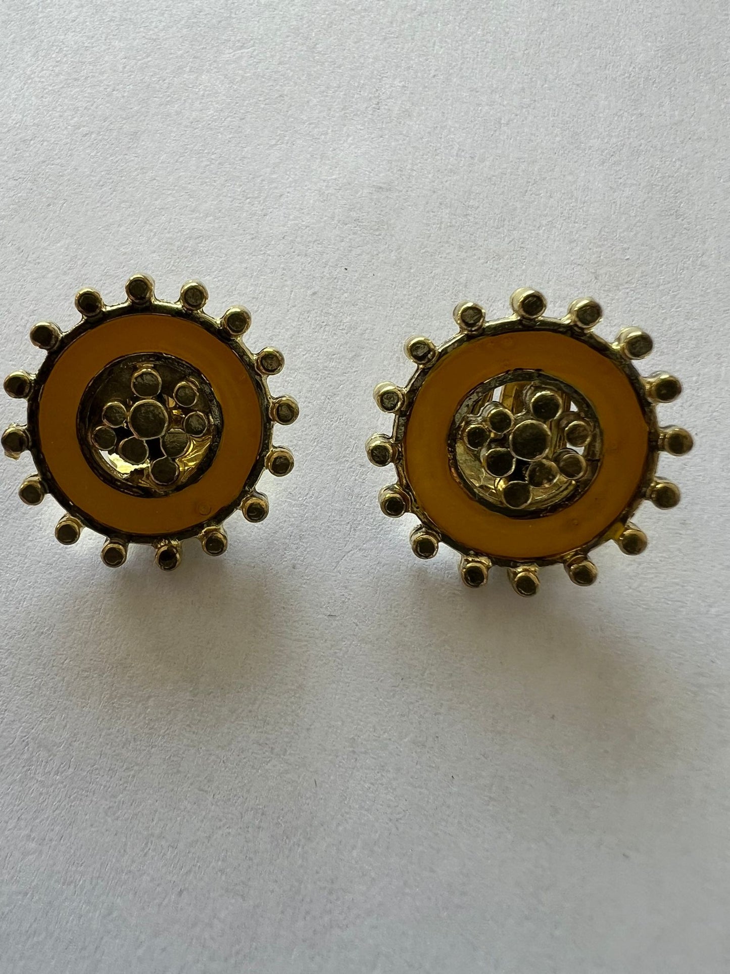 3026 Vintage Emaille Ohrclip 21mm