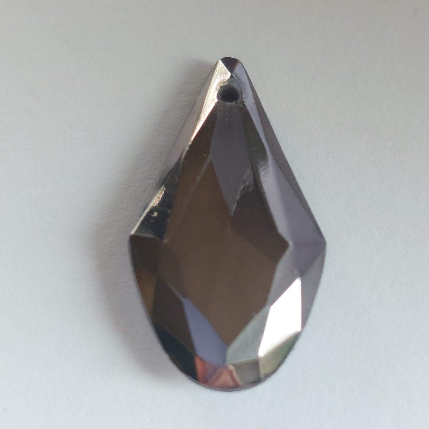 5500 Vintage Jet Hematite Angle Drop Anhänger 26mm