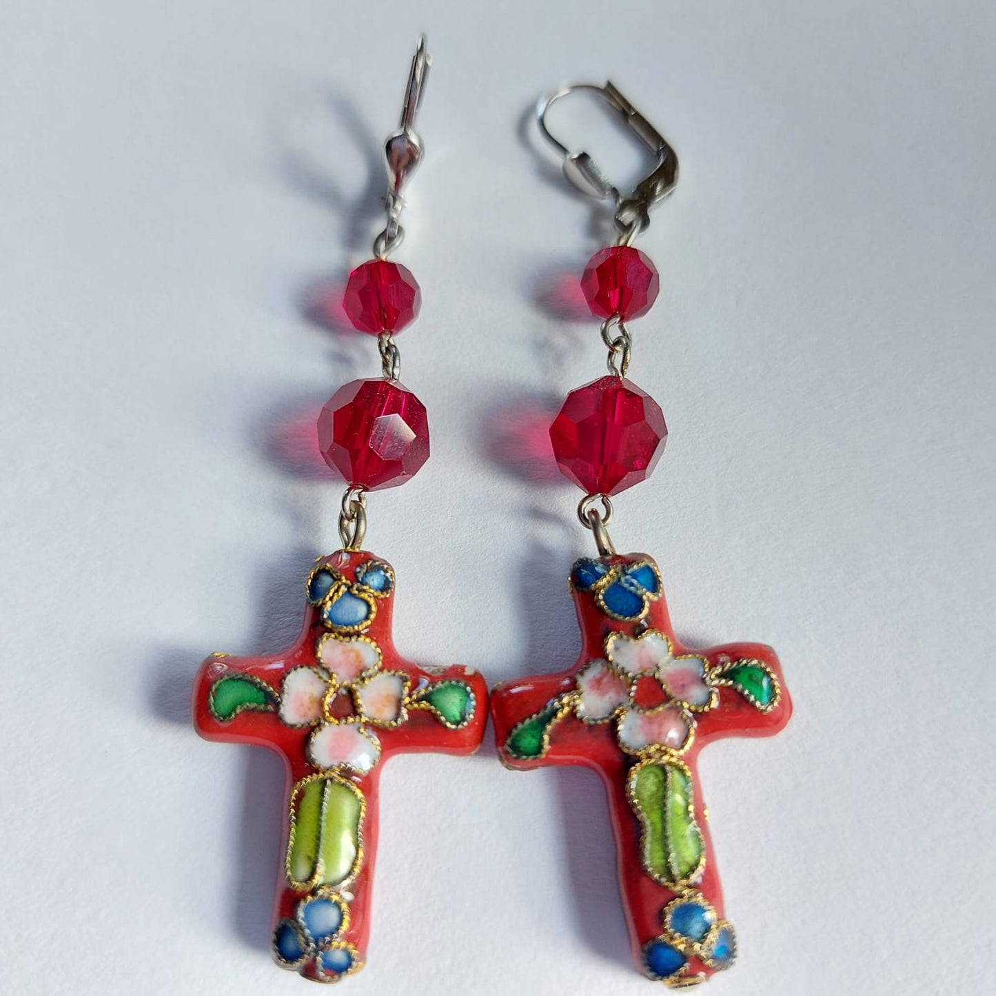 3544 Vintage-Ohrringe mit Swarovski-Perlen und Emaille-Charms 55mm