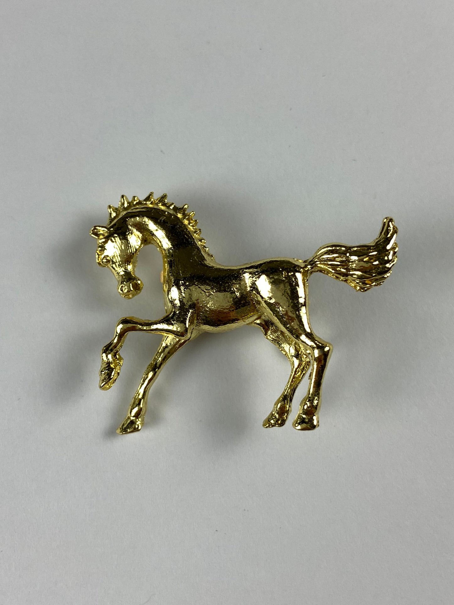 8185 Vintage Pferdebrosche 38,5x30mm
