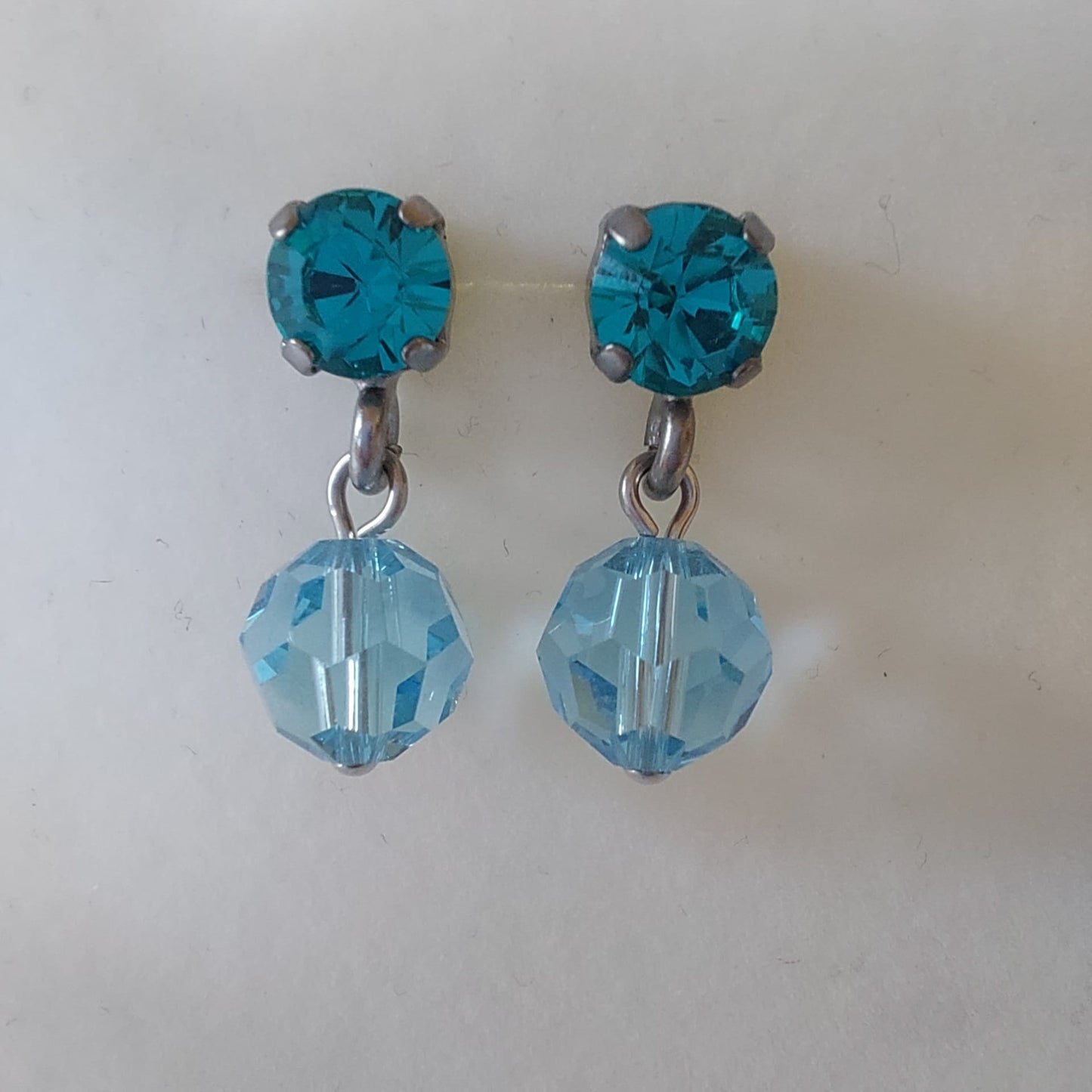 3760 Vintage Earring mit Swarovski Crystals
