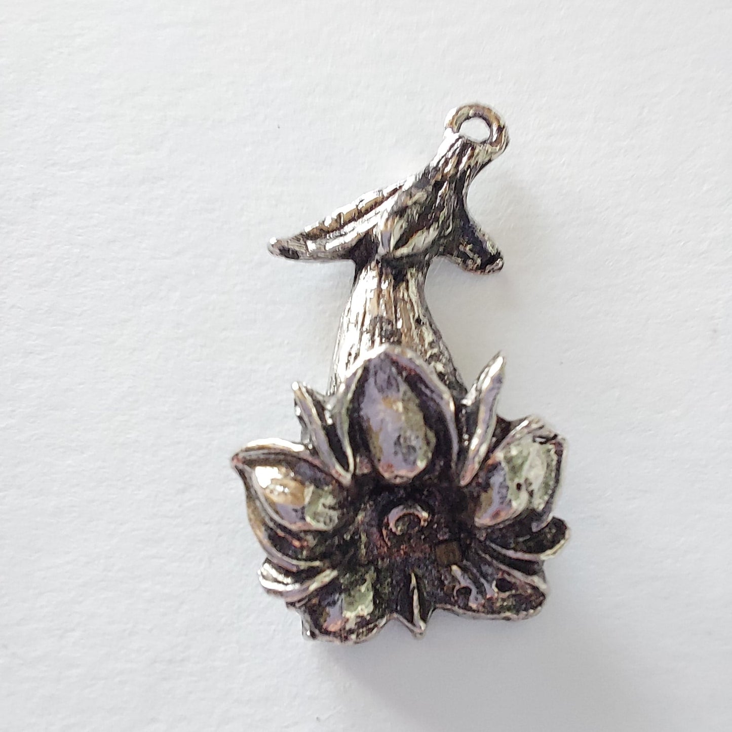 Blume Trachtenanhänger 30x12mm