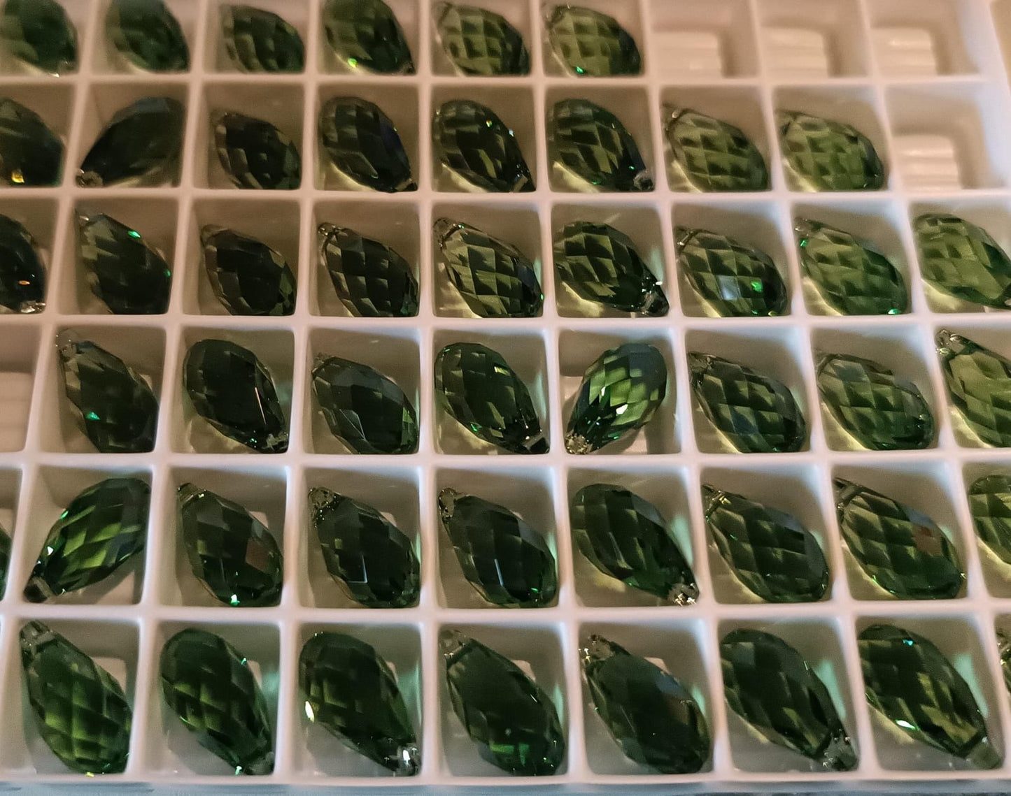 Swarovski® Anhänger Briolette Erinite 13x6.5mm