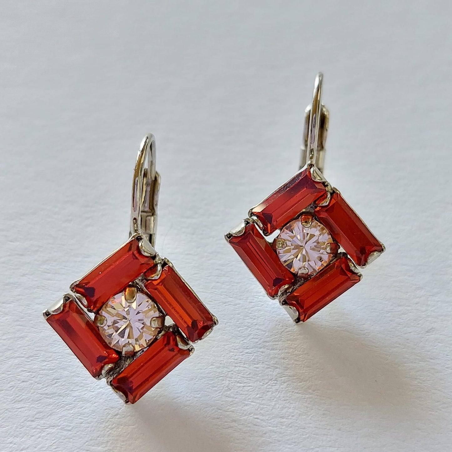 3404 Vintage-Ohrringe mit Swarovski Kristallen 25mm